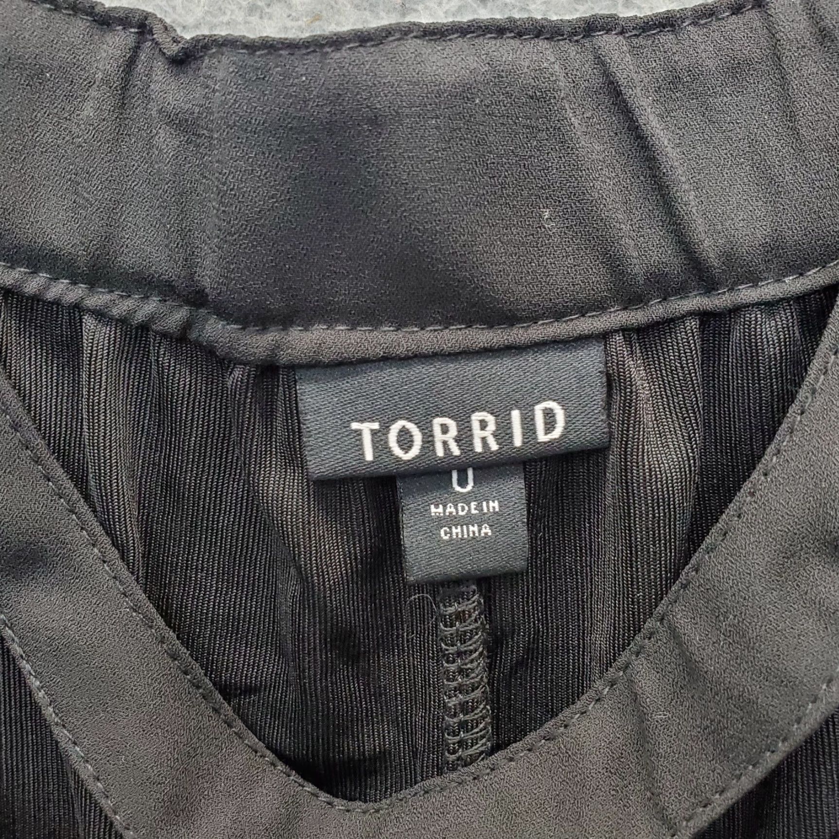 Torrid Torrid Womens Size 0 Black Strappy Swing Tank Top Crepe Pleated Pullover Sleeveless Size XS / US 0-2 / IT 36-38 - 8 Thumbnail