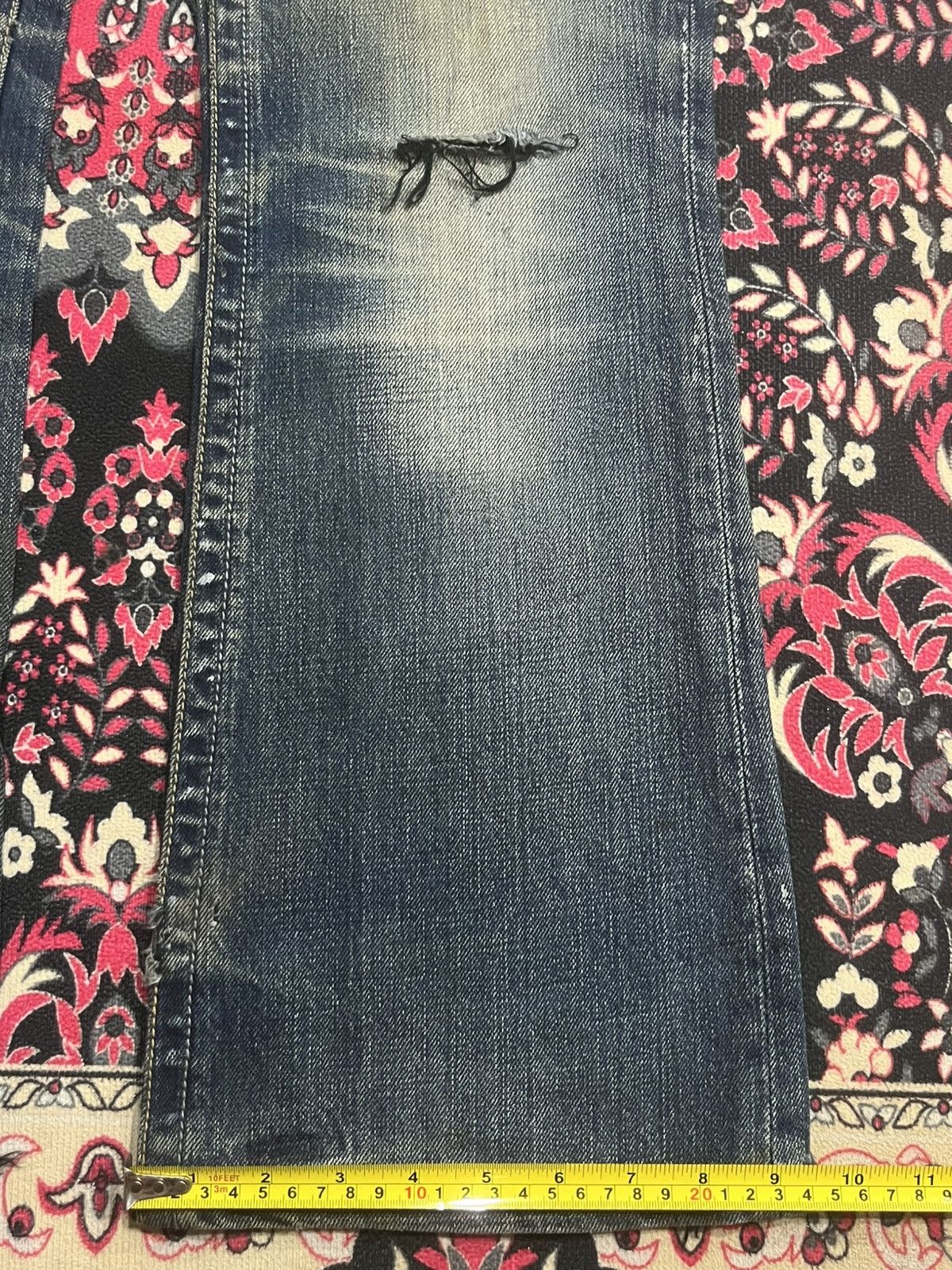 semanticdesign Vintage Semantic Design Chain Zipper Distressed Flare Jeans Size US 32 / EU 48 - 18 Thumbnail