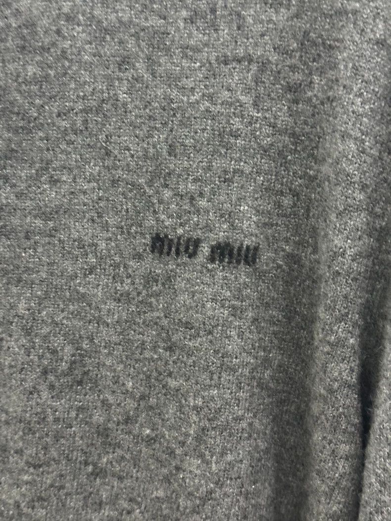 Prada Miu Miu Gray Cashmere Cardigan Sweater-2506 Size L / US 10 / IT 46 - 2 Thumbnail