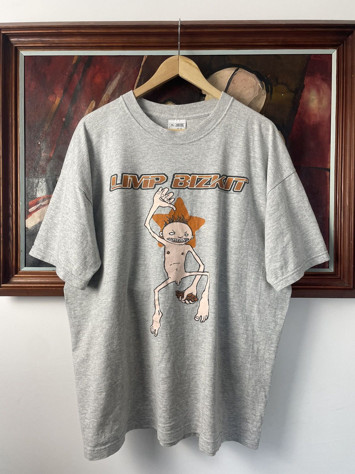 image of Band Tees x Rock T Shirt Limp Bizkit Vintage Band Tee OG Chocolate Starfish Print Y2K in Grey (Size