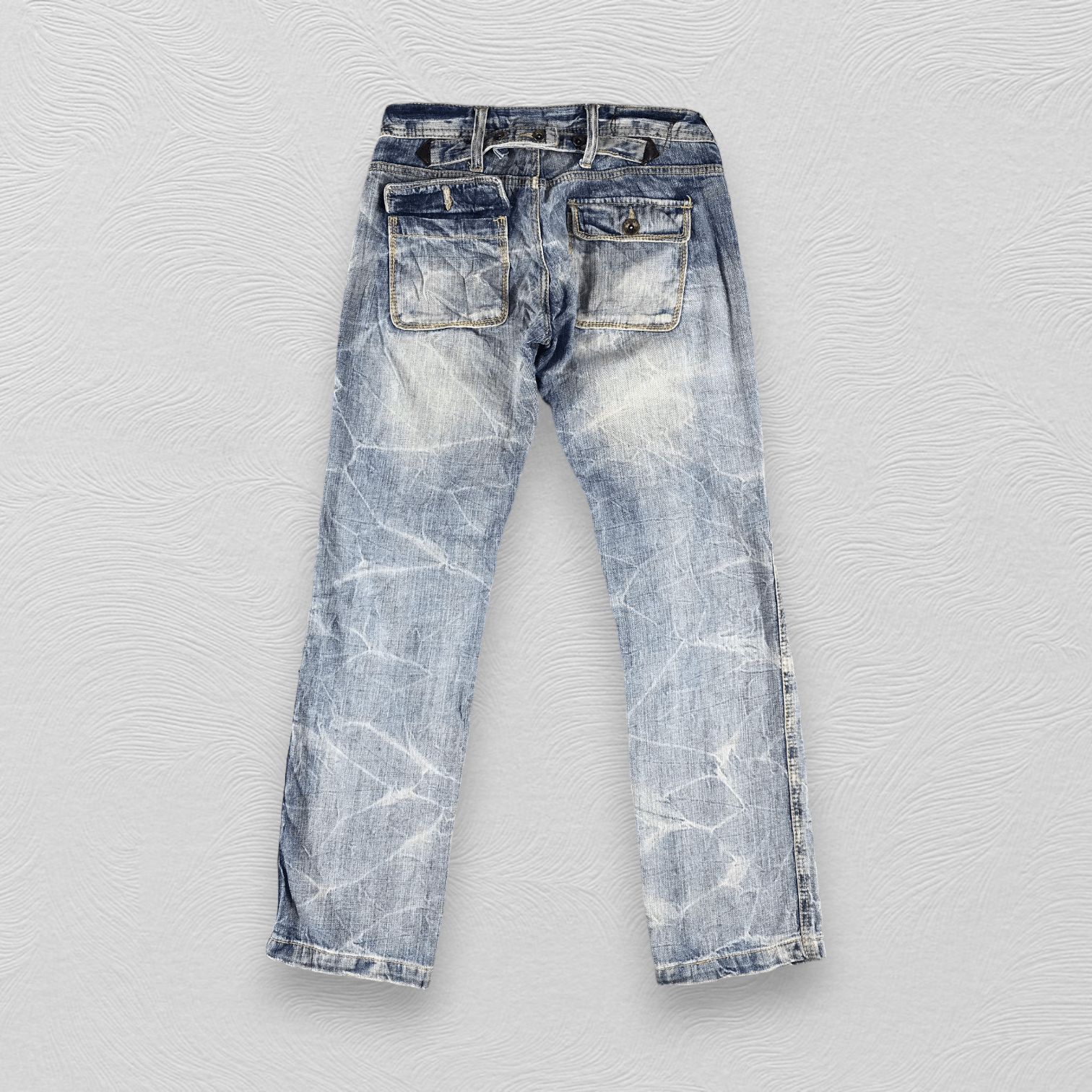 Japanese Brand Japanese Brand BOWW Jeans Faded Blue Denim KJ1274 Size US 30 / EU 46 - 1 Thumbnail