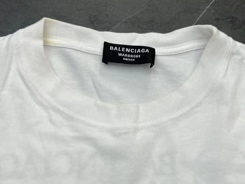 Balenciaga Balenciaga Embroidered boomerang Logo Short 2410-Nextarrow Size US M / EU 48-50 / 2 - 5 Thumbnail