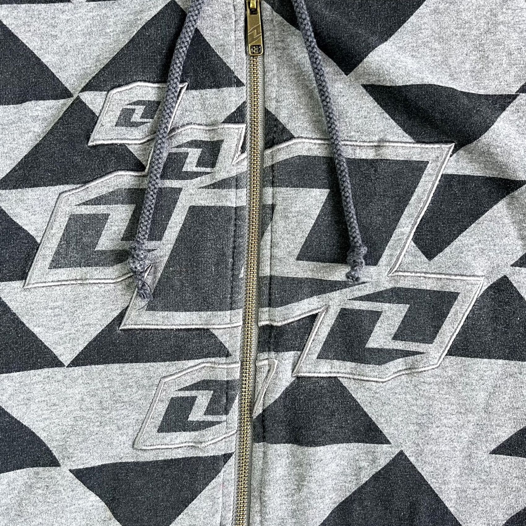 Industrie VINTAGE One Industries Shirt Mens M Gray Y2K Hoodie Full Zip Fleece Geometric Sweatshirt Moto Size US M / EU 48-50 / 2 - 2 Thumbnail