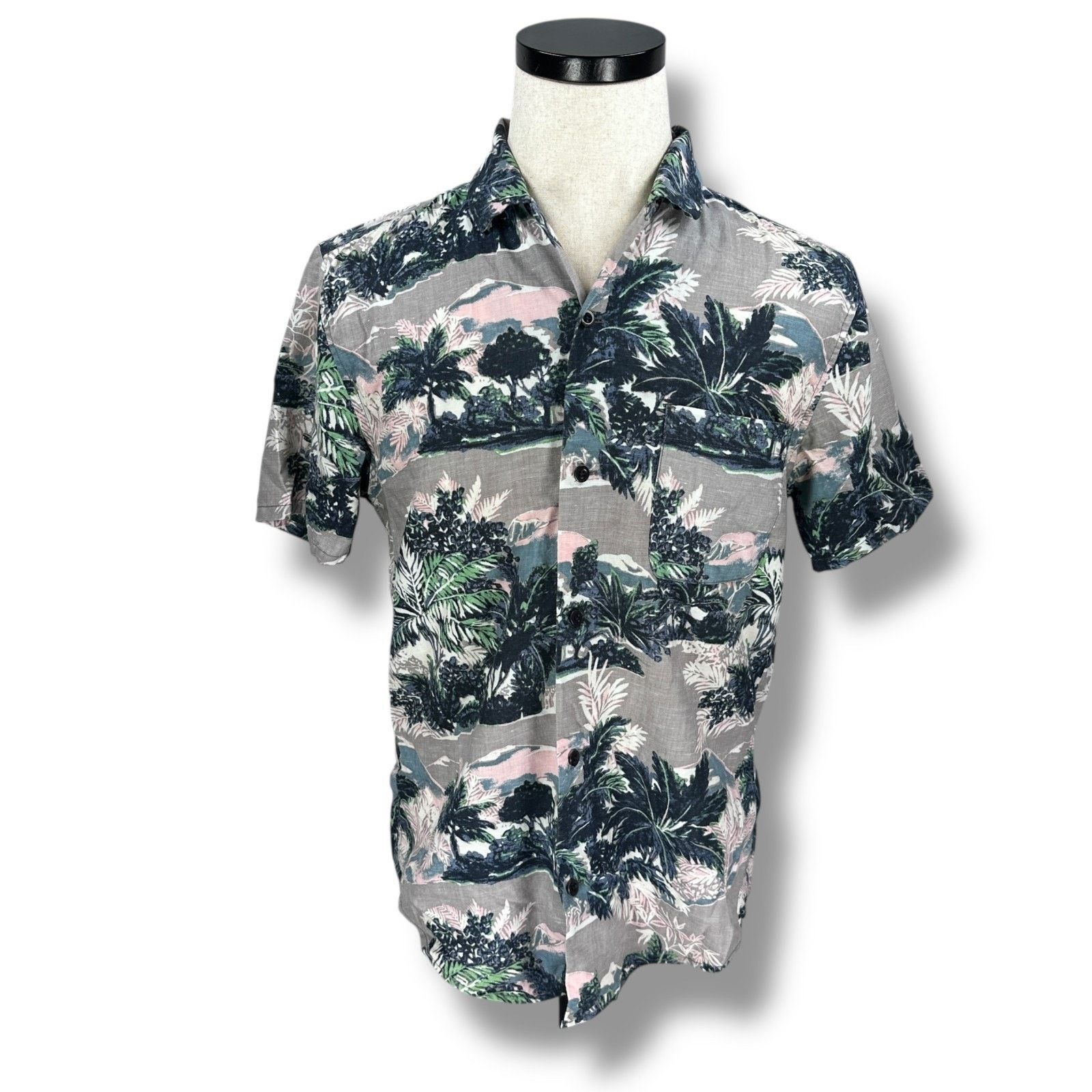 Outerknown Outerknown Hawaiian Shirt Men’s M Gray Short Sleeve Button Size US M / EU 48-50 / 2 - 1 Thumbnail