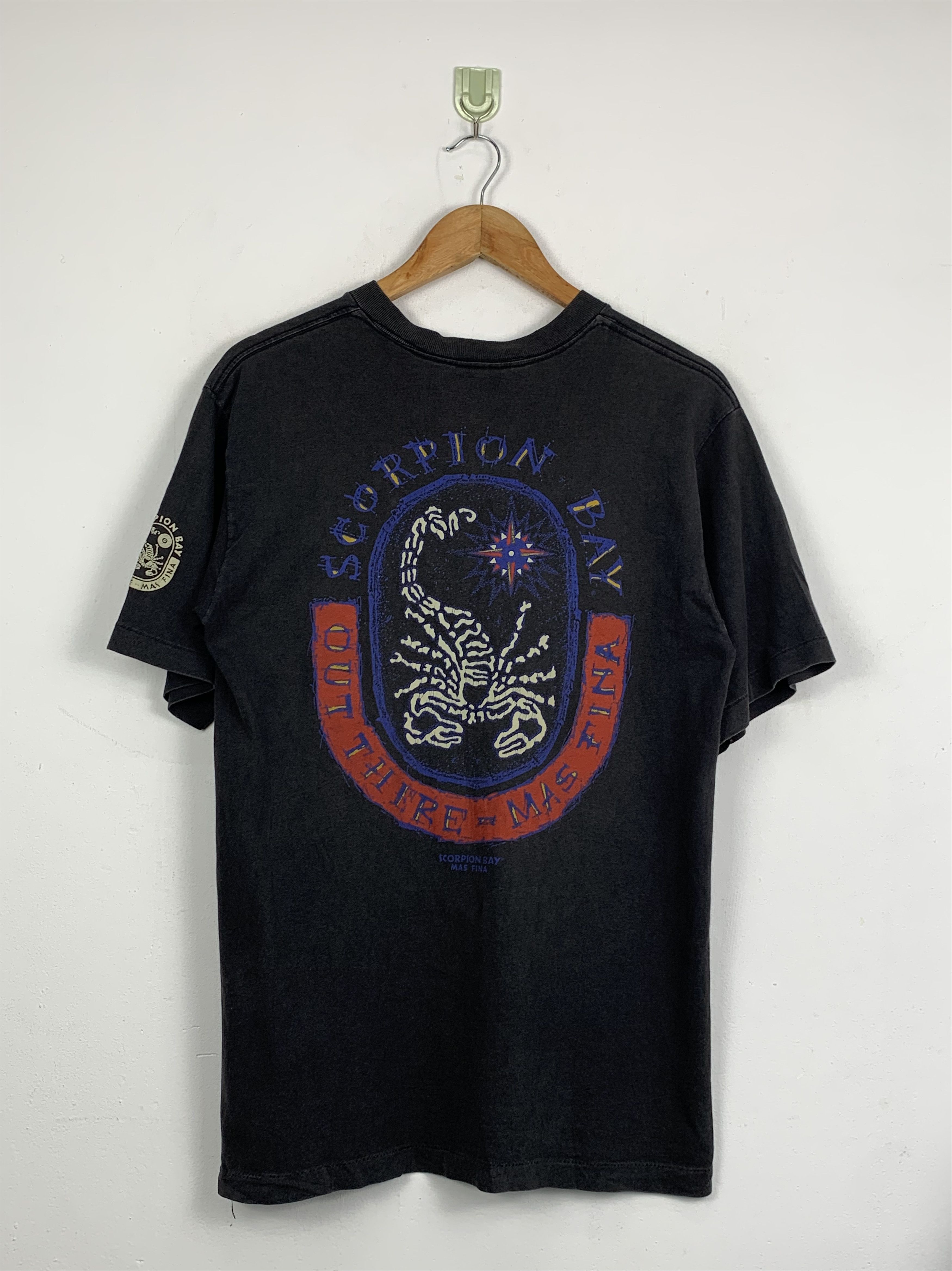 Other Vintage 90s Scorpion Bay Mas Tina Made In USA Tee TA0301 Size US M / EU 48-50 / 2 - 1 Thumbnail