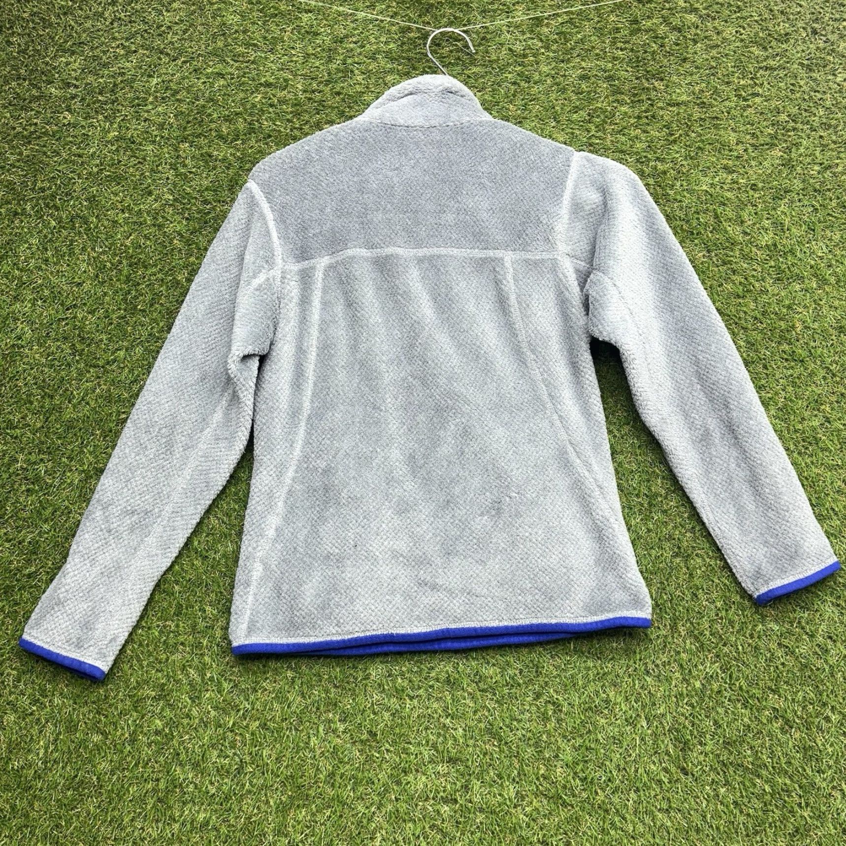 Patagonia Patagonia Snap Fleece Womens XS Gray Outdoor Cozy Hiking Sherpa 1/4 Snap Pullover Sweater Size XS / US 0-2 / IT 36-38 - 6 Thumbnail