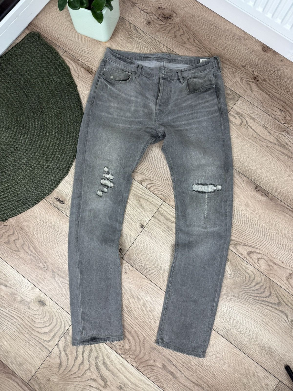 Allsaints Allsaints Jeans Distressed Japanese Style Pants Mens Size US 32 / EU 48 - 1 Thumbnail