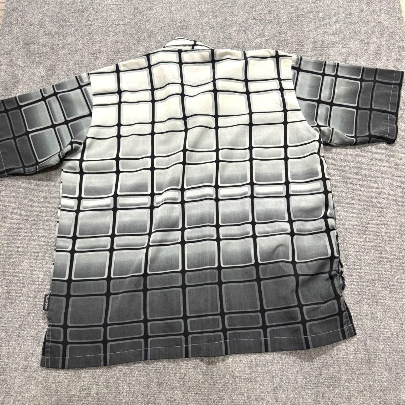 Vintage Y2K Raw Blue Dress Shirt Men 2XL Big & Tall Geometric Button Up Polyester Black/White Size 48R - 2 Thumbnail