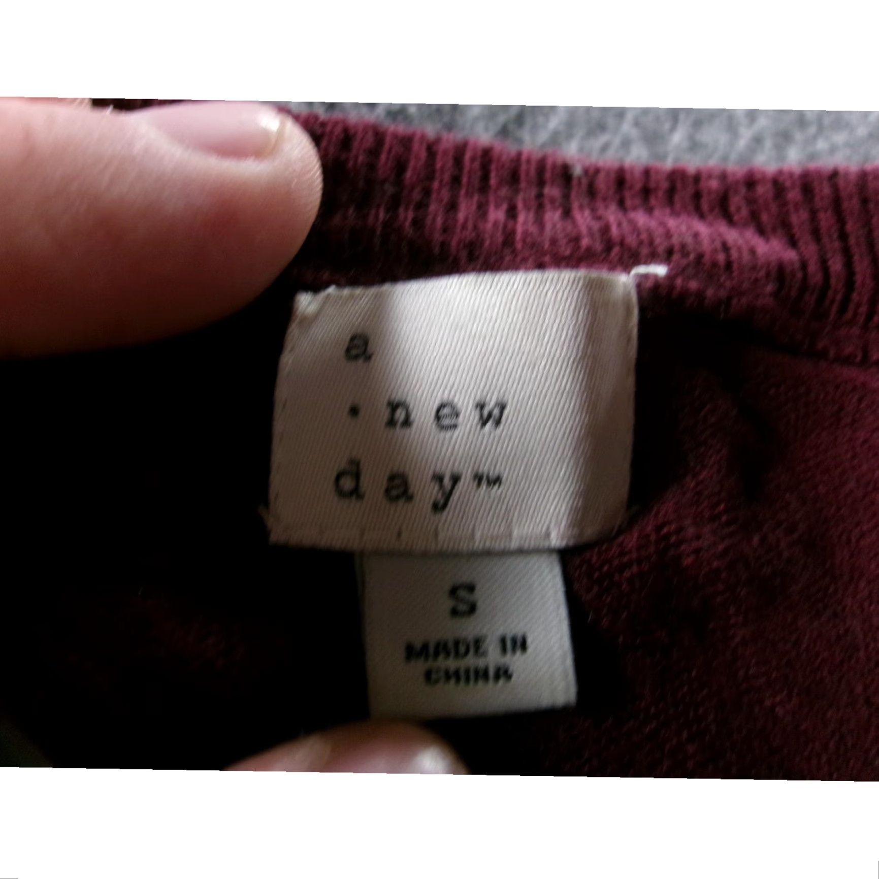 Vintage A New Day Sweater Women XS Maroon Pullover V-Neck Classic Cozy Lounge Day Size XS / US 0-2 / IT 36-38 - 6 Thumbnail