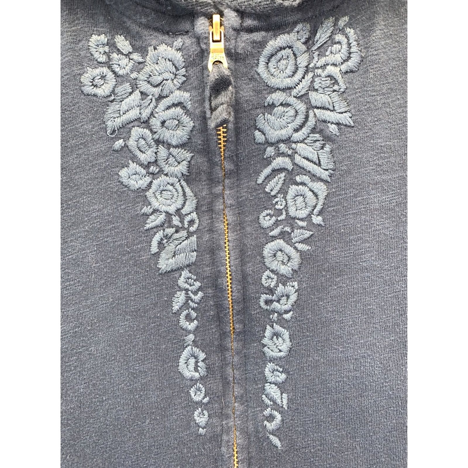 Eddie Bauer VINTAGE Eddie Bauer Women’s Jacket Blue Floral Embroidered Roll Tab Full Zip L Women Shoes? Size L / US 10 / IT 46 - 4 Thumbnail