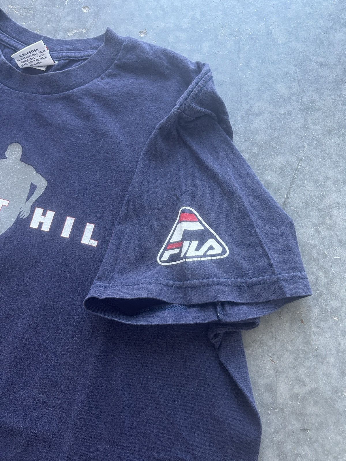 Fila × Vintage Vintage 90a Fila Grant Hill Graphic Tee Size US L / EU 52-54 / 3 - 4 Thumbnail