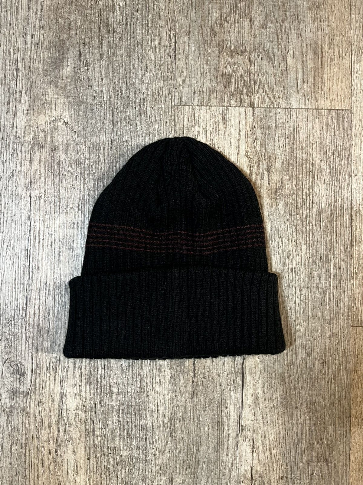 Supreme Black Supreme Beanie w/ Purple Stripes Size ONE SIZE - 2 Thumbnail