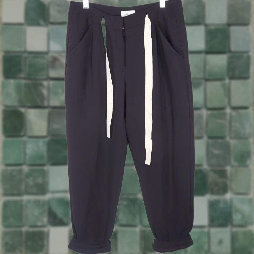 Vintage Womens Wilfred Black Crepe Cropped Jogger Pants Size 0 Drawstring Size 25" / US 0 / IT 36 - 1 Thumbnail