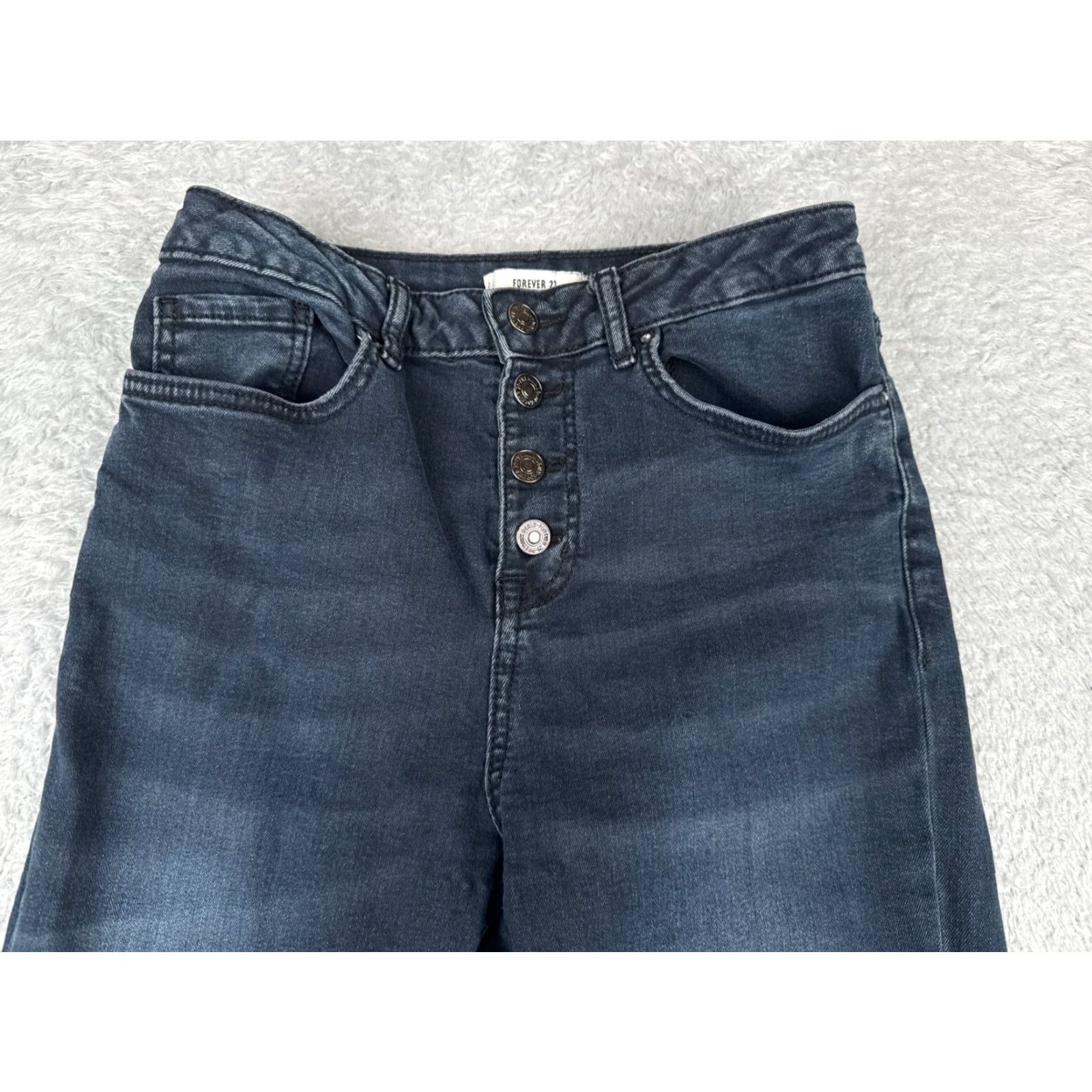 Forever 21 Forever 21 Jeans Womens 28 Blue Denim Skinny Button Fly Dark Wash Cotton 26x28 Mens? Girls? No. Size 28" / US 6 / IT 42 - 4 Thumbnail