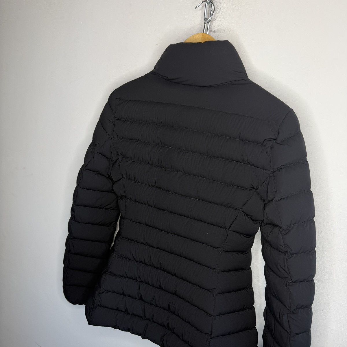 Moncler Moncler Classic Puffer Down Jacket Wide Bottom Luxury Size S / US 4 / IT 40 - 7 Thumbnail