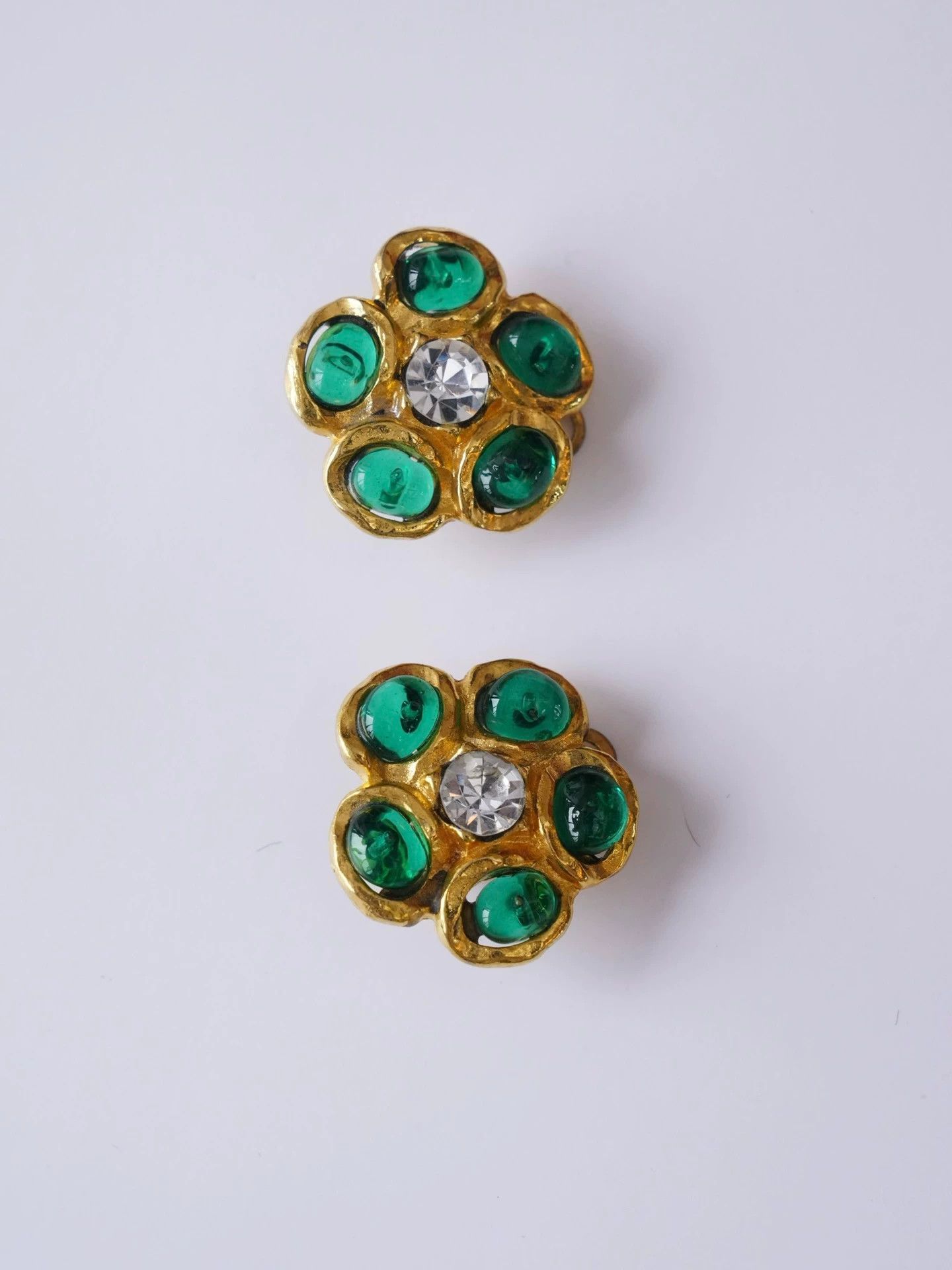 Chanel Chanel Vintage Green Glass Flower Rhinestone Earring 2.8cm Size ONE SIZE - 5 Thumbnail
