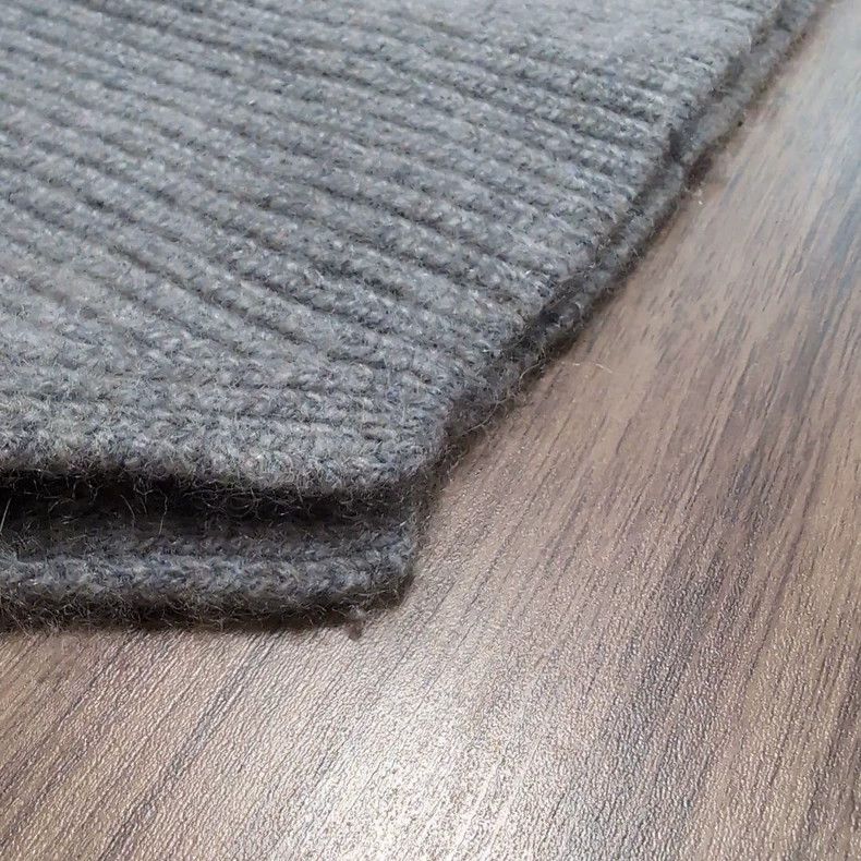 Loro Piana LORO PIANA She's wearing a cashmere cardigan Size M / US 6-8 / IT 42-44 - 8 Thumbnail