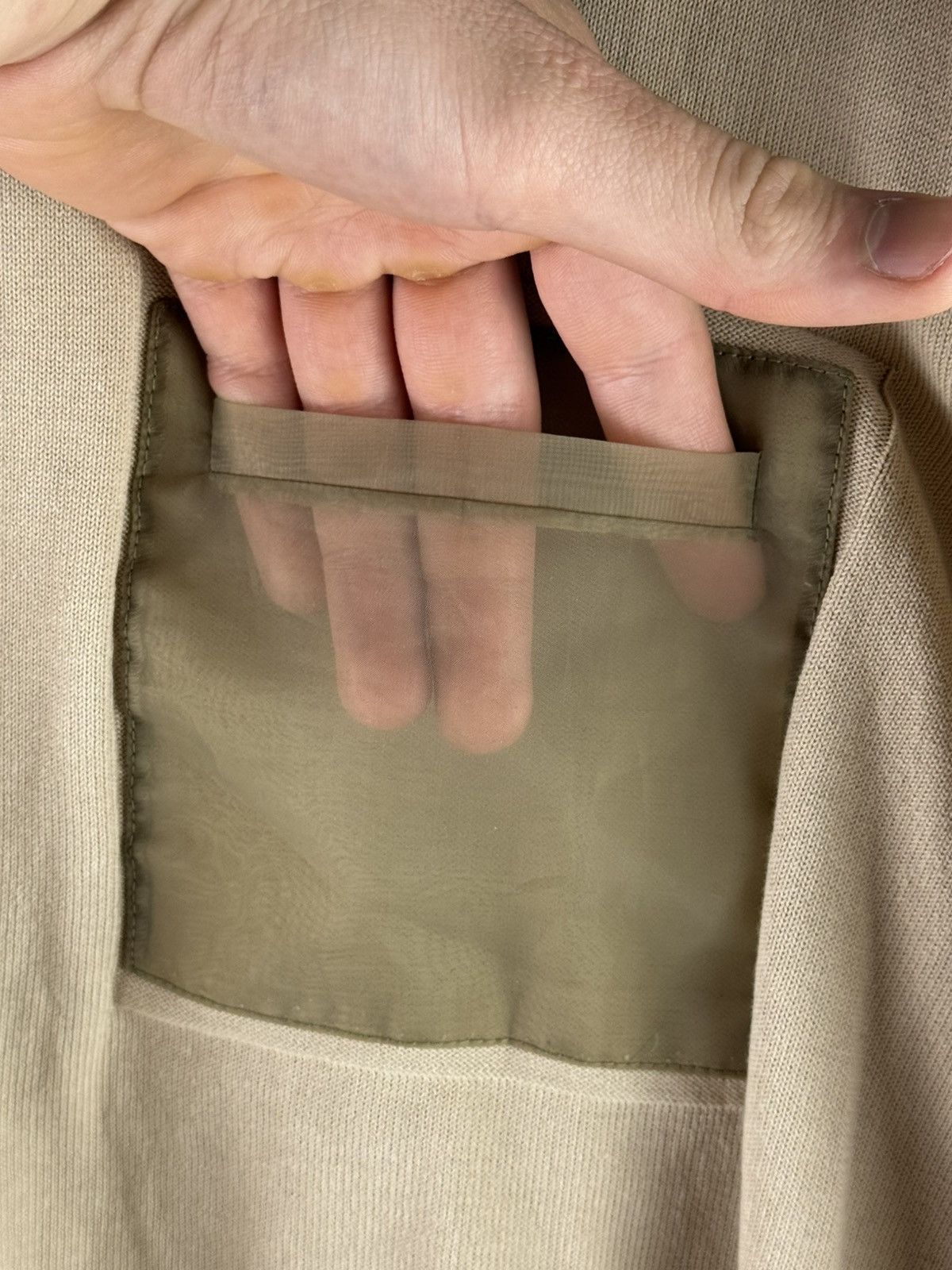 Maison Margiela Maison Margiela Beige Front Pocket Sweater Beige Size US M / EU 48-50 / 2 - 5 Thumbnail