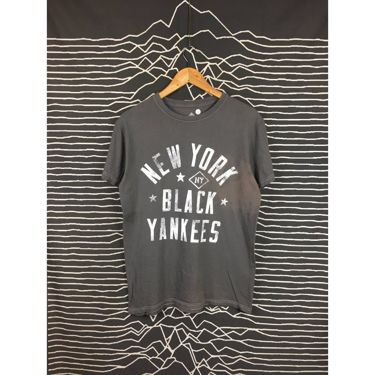 MLB × New York Yankees × Sports Specialties New York Black Yankees Negro League Baseball Team Tee Size US M / EU 48-50 / 2 - 2 Thumbnail