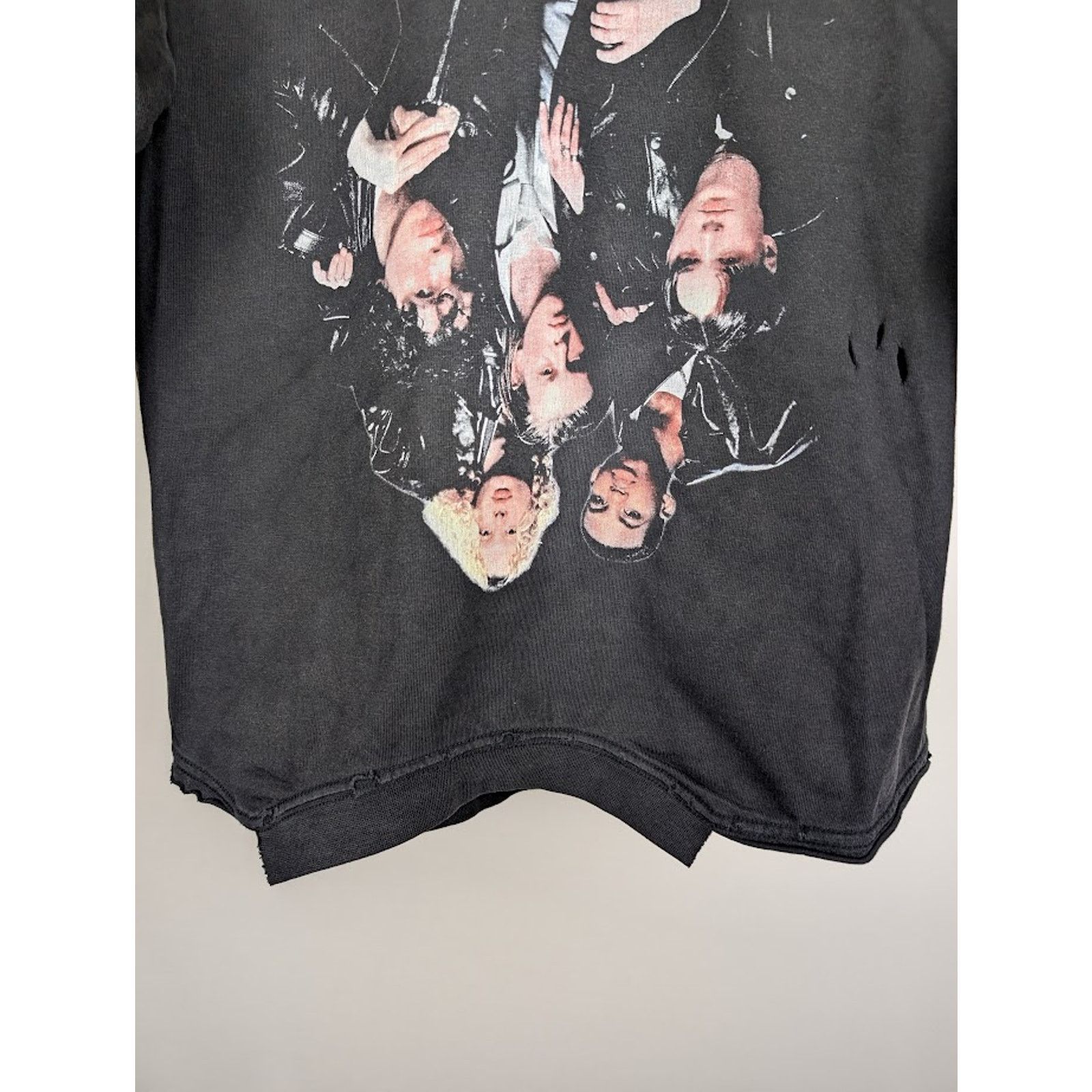 Balenciaga o1rshd1 Speed Hunter Long Sleeve T-Shirt in Black Size US L / EU 52-54 / 3 - 6 Thumbnail