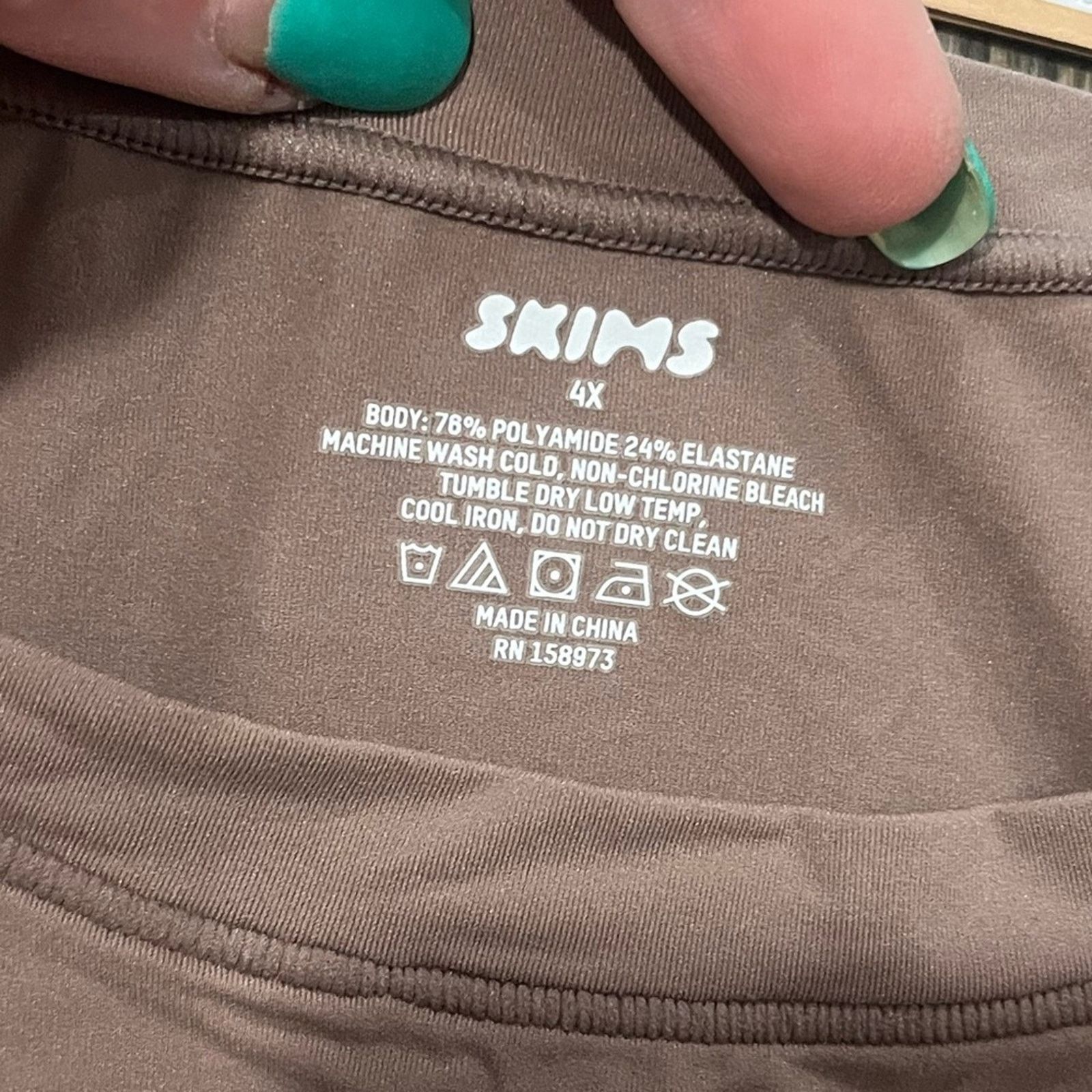 SKIMS NWT Skims Fits Everybody Super Cropped T-Shirt Umber 4X Size 4XL / US 24-26 - 3 Thumbnail