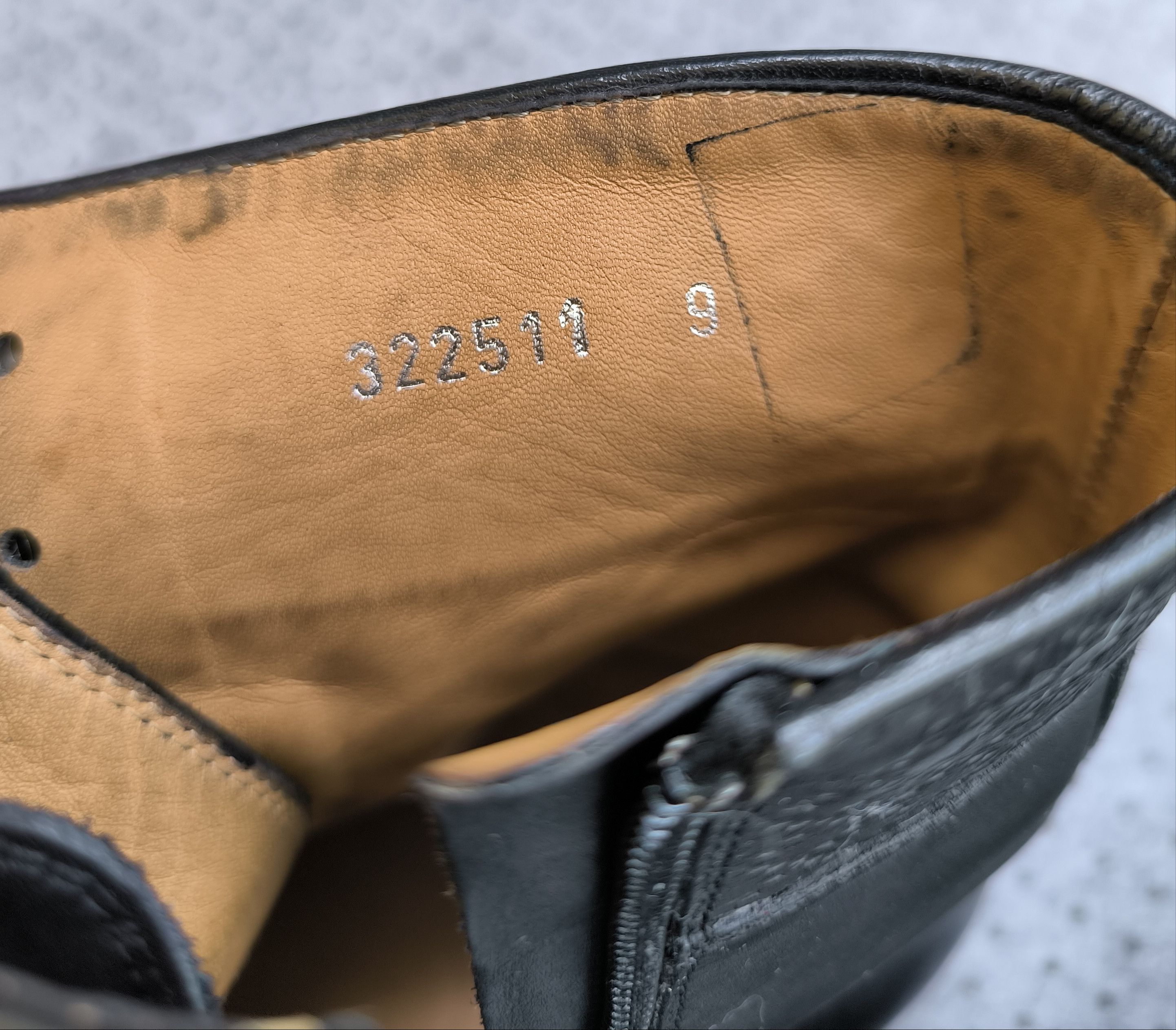 Gucci GUCCI side zipper black round-toe lace-up 8" boot Size US 10 / EU 43 - 9 Thumbnail