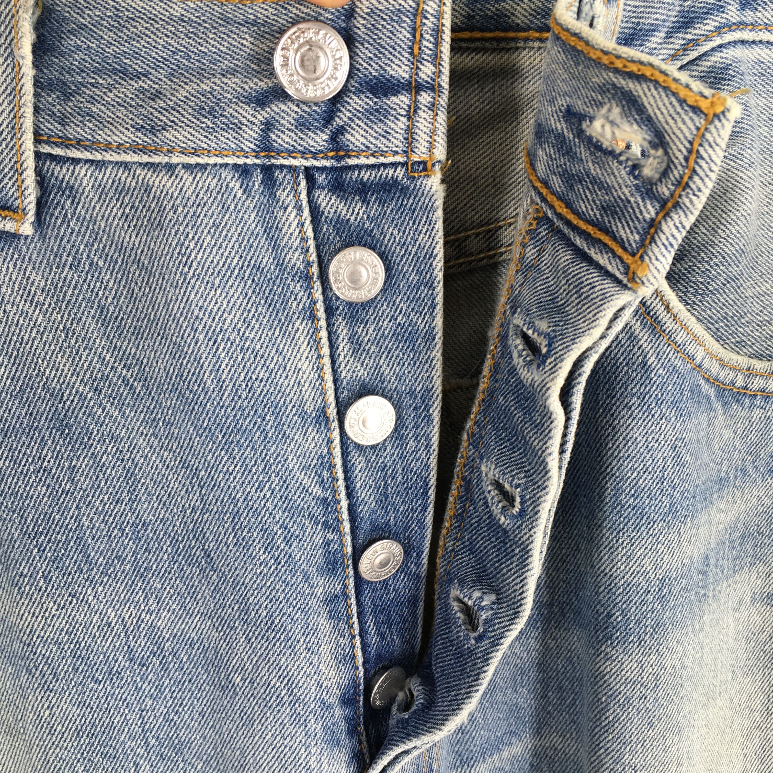 Levi's Size 31x33 Vintage 90s Levi's 501 Faded Blue Jeans S654 Size US 31 - 6 Thumbnail