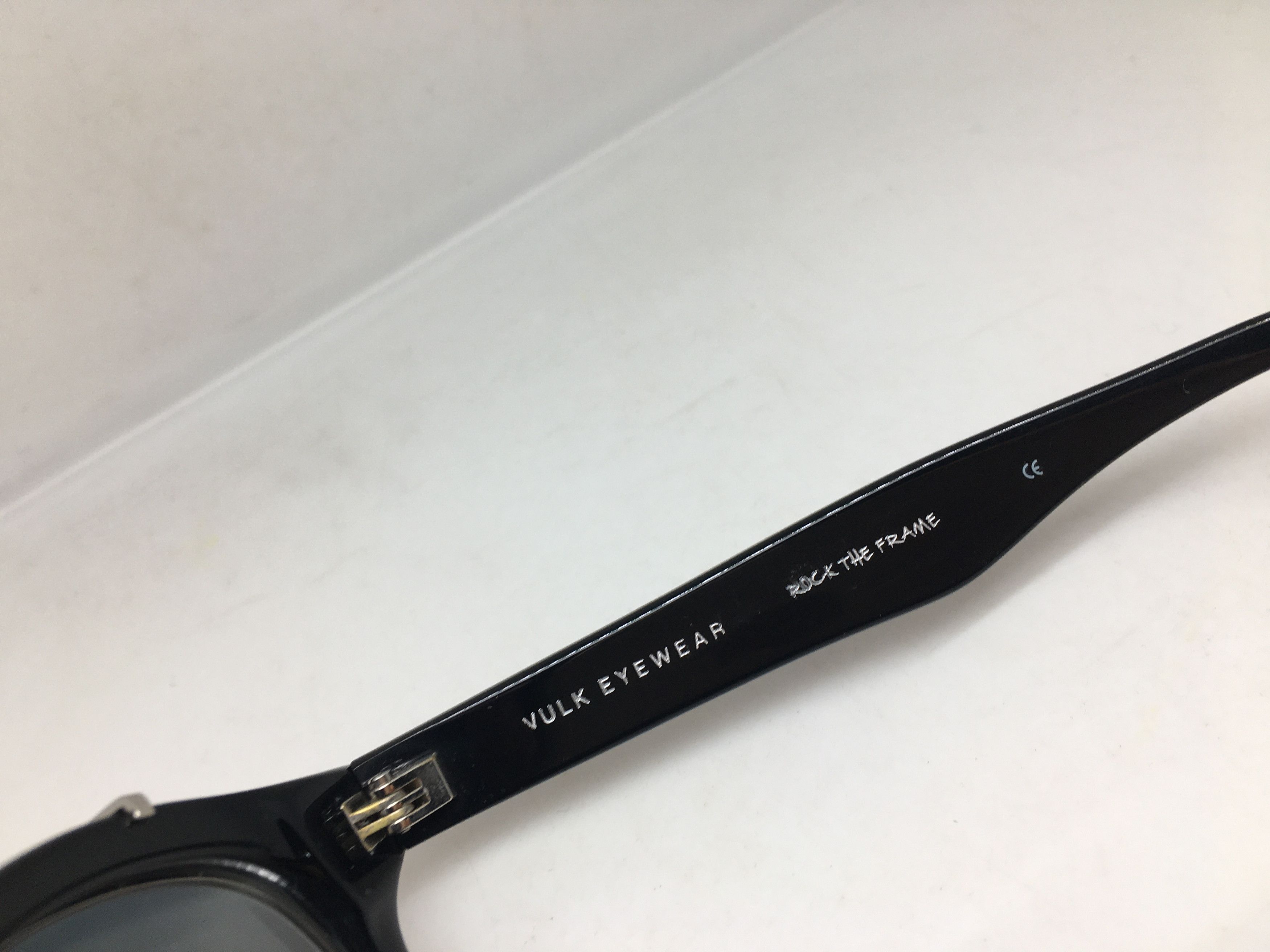 Other VULK Eyewear VASNA Keyhole Eyeglasses Sunglasses w/clip Size ONE SIZE - 4 Thumbnail