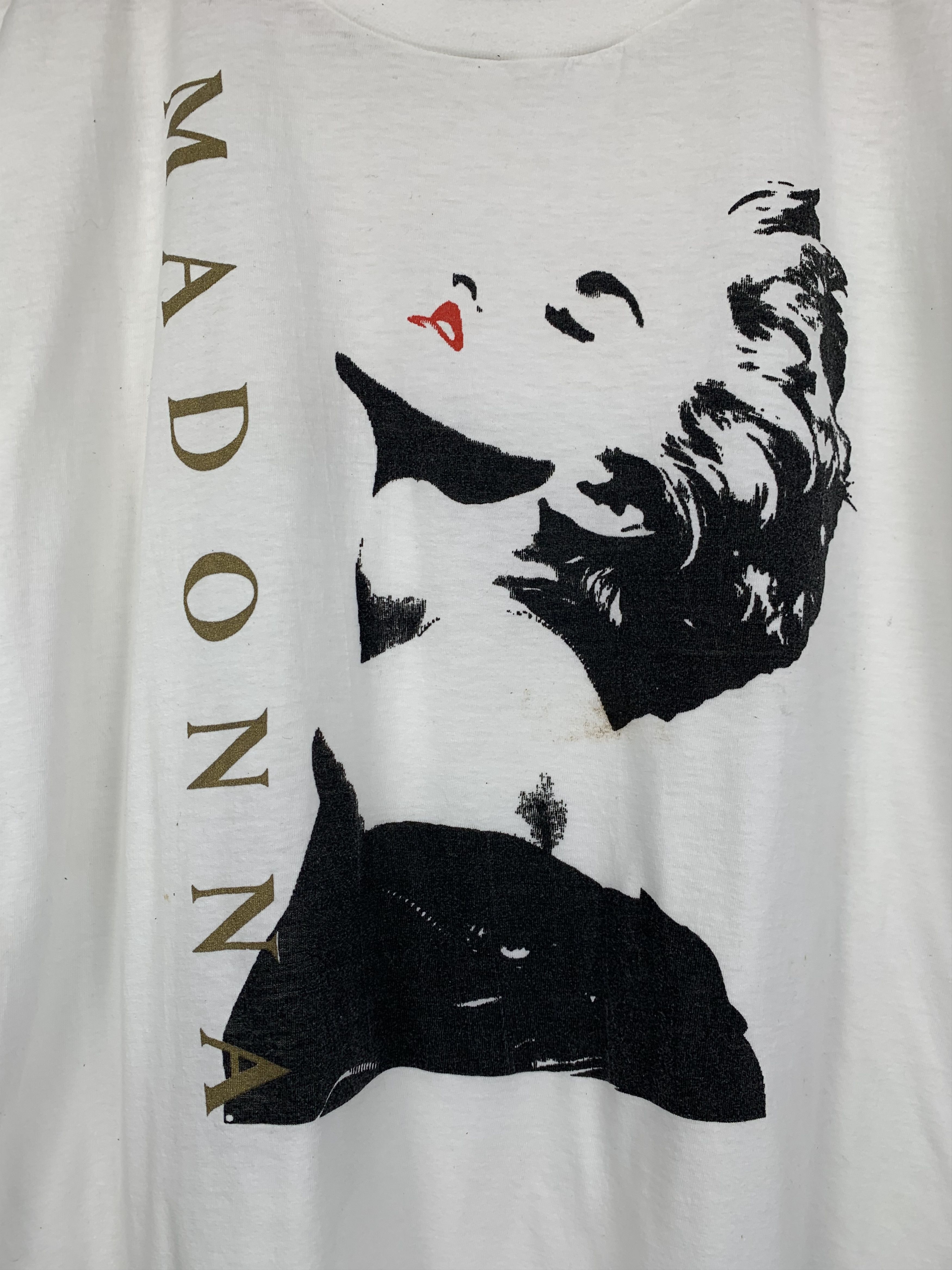 Vintage Vintage 90s Madonna Paper Thin T Shirt TA0310 Size US M / EU 48-50 / 2 - 5 Thumbnail