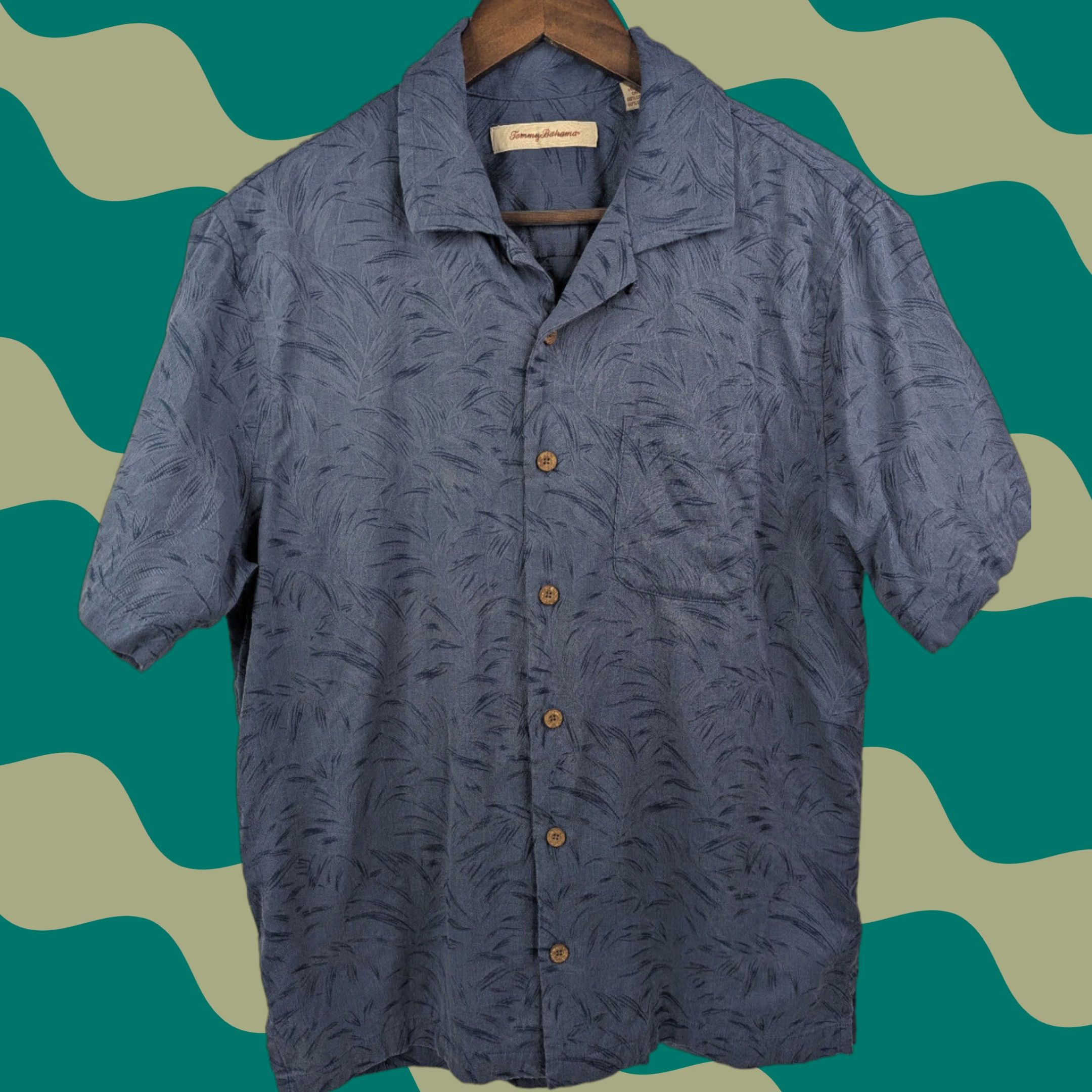 Tommy Bahama Tommy Bahama Shirt Mens M Short Sleeve Floral Hawaiian Aloha Collar Button-Up Cotton Viscose Blue 90s? Size US M / EU 48-50 / 2 - 1 Thumbnail