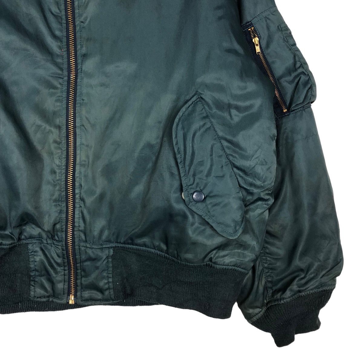 Japanese Brand 🔥Vintage Fly Bomber Jacket Riot Riot Uniqlo Japan Made Size US L / EU 52-54 / 3 - 5 Thumbnail