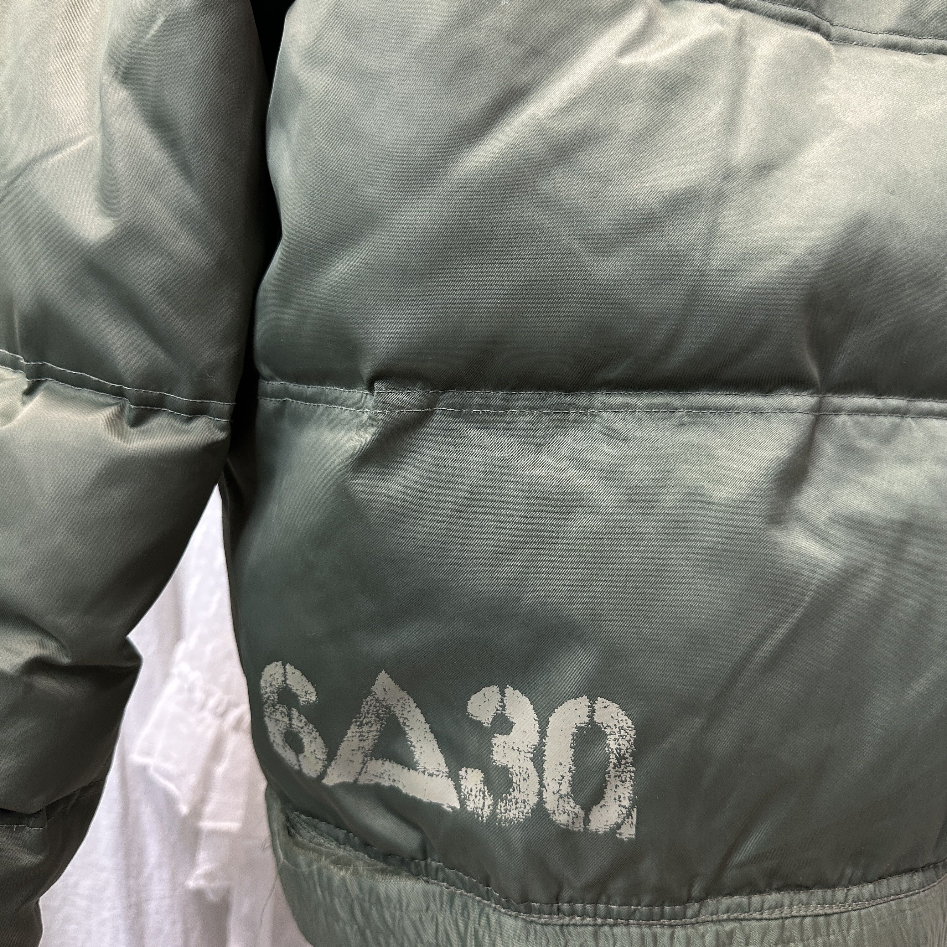 Vintage Vintage Bomb Boogie Real Down Fur Military Bomber Jacket Y2K Size US L / EU 52-54 / 3 - 10 Thumbnail