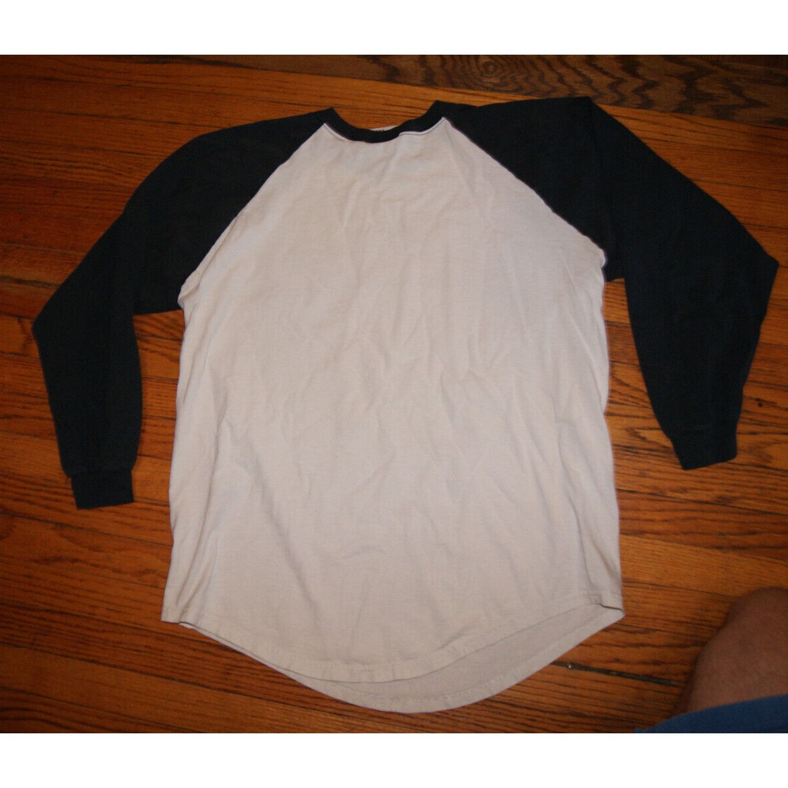 Other VTG Dale Earnhardt Jr. #3 3/4 Sleeve XL Shirt Raglan NASCAR Size US XL / EU 56 / 4 - 5 Thumbnail