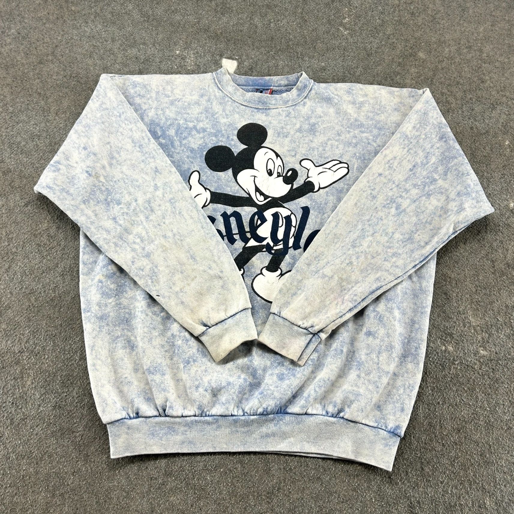Disney VINTAGE Disney Sweatshirt Mens 2XL Blue Pullover Mickey Mouse 90s Crew Neck Zip 1/2 Zip 1/4 Zip Fleece Graphic Print? Size US XXL / EU 58 / 5 - 2 Thumbnail