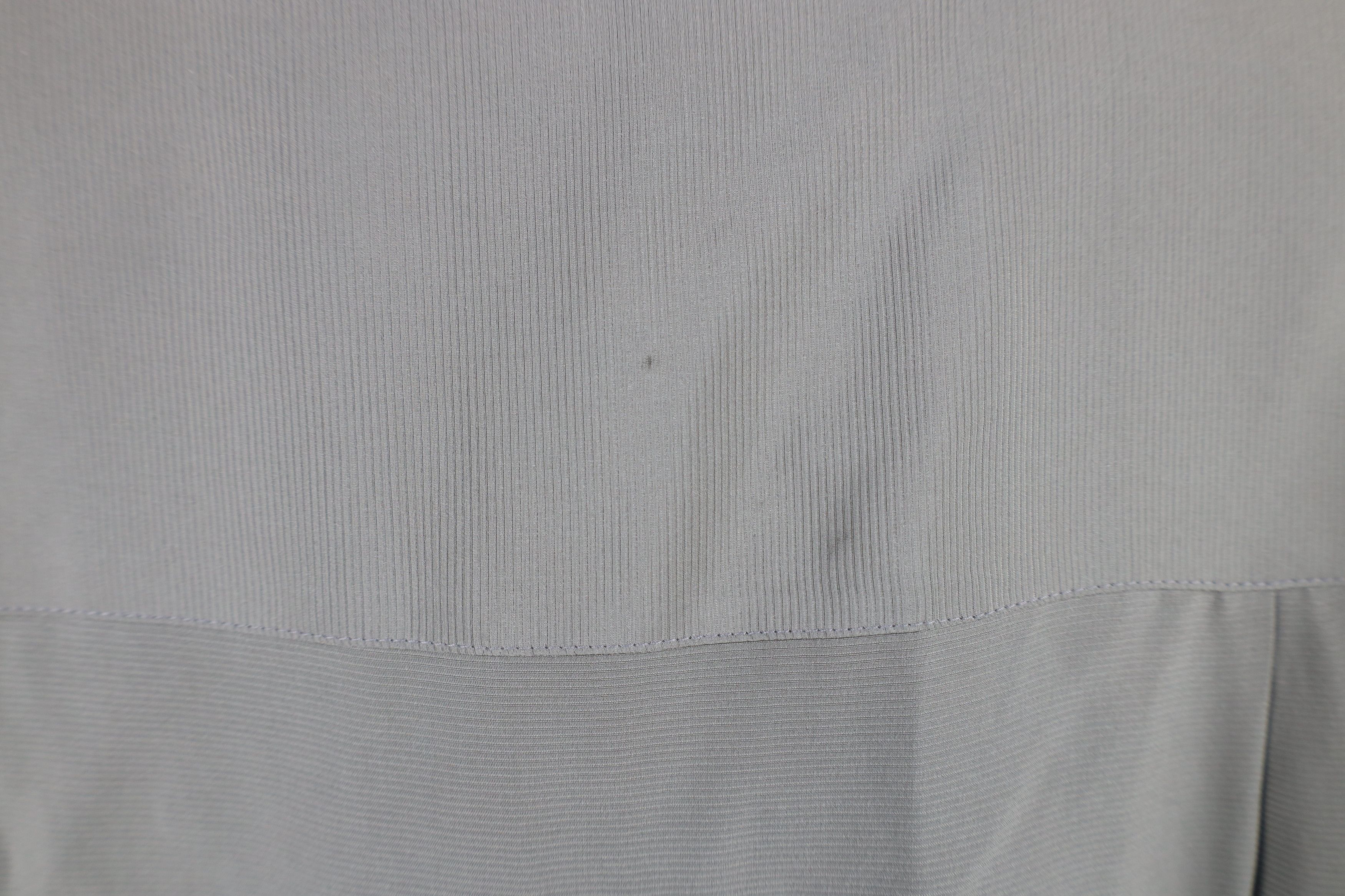 Vintage Vintage 90s Streetwear Silk Short Sleeve Button Shirt Gray Size US M / EU 48-50 / 2 - 9 Thumbnail