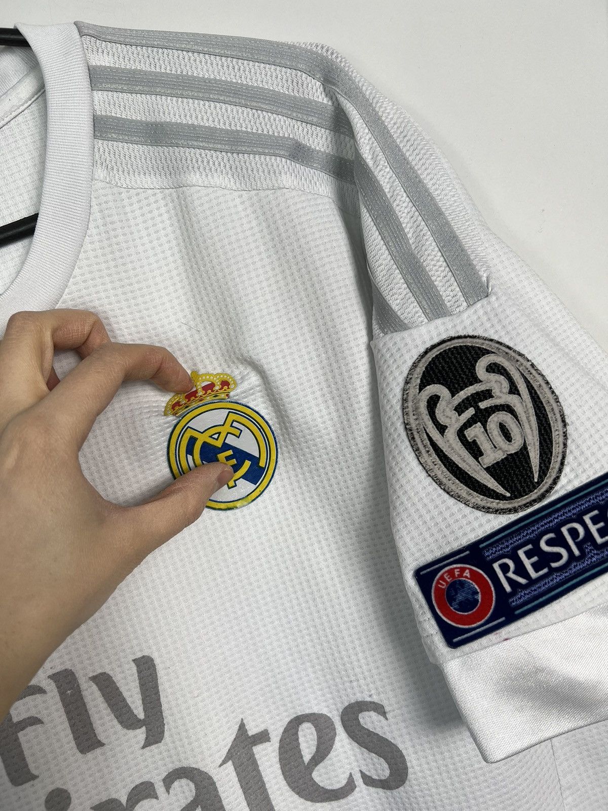 Adidas Adidas Real Madrid 2015/2016 Soccer Jersey Size US M / EU 48-50 / 2 - 3 Thumbnail