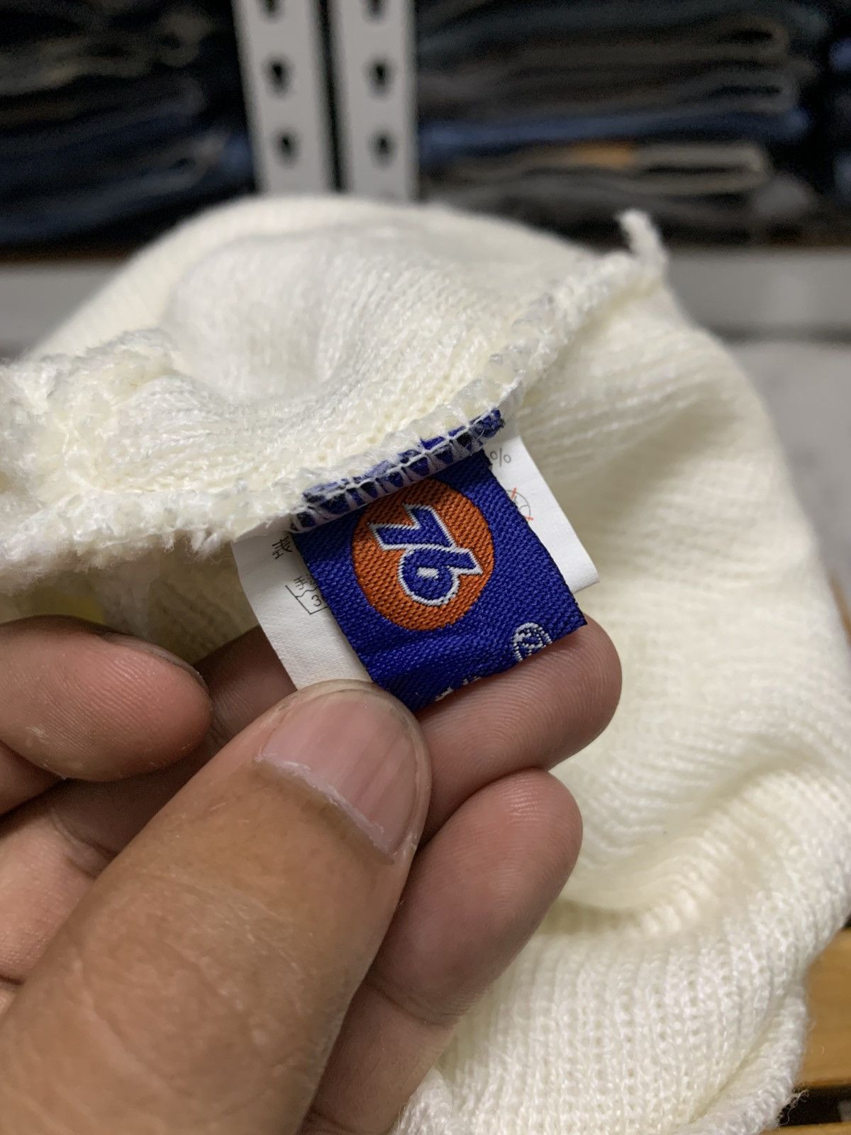Japanese Brand Vintage 76 Lubricants White Beanie hat Size ONE SIZE - 5 Thumbnail