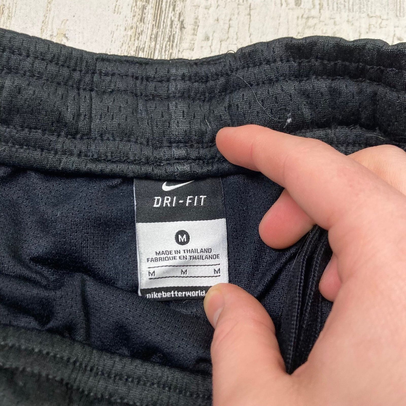 Nike Nike Athletic Gym Shorts Size US 30 / EU 46 - 3 Thumbnail