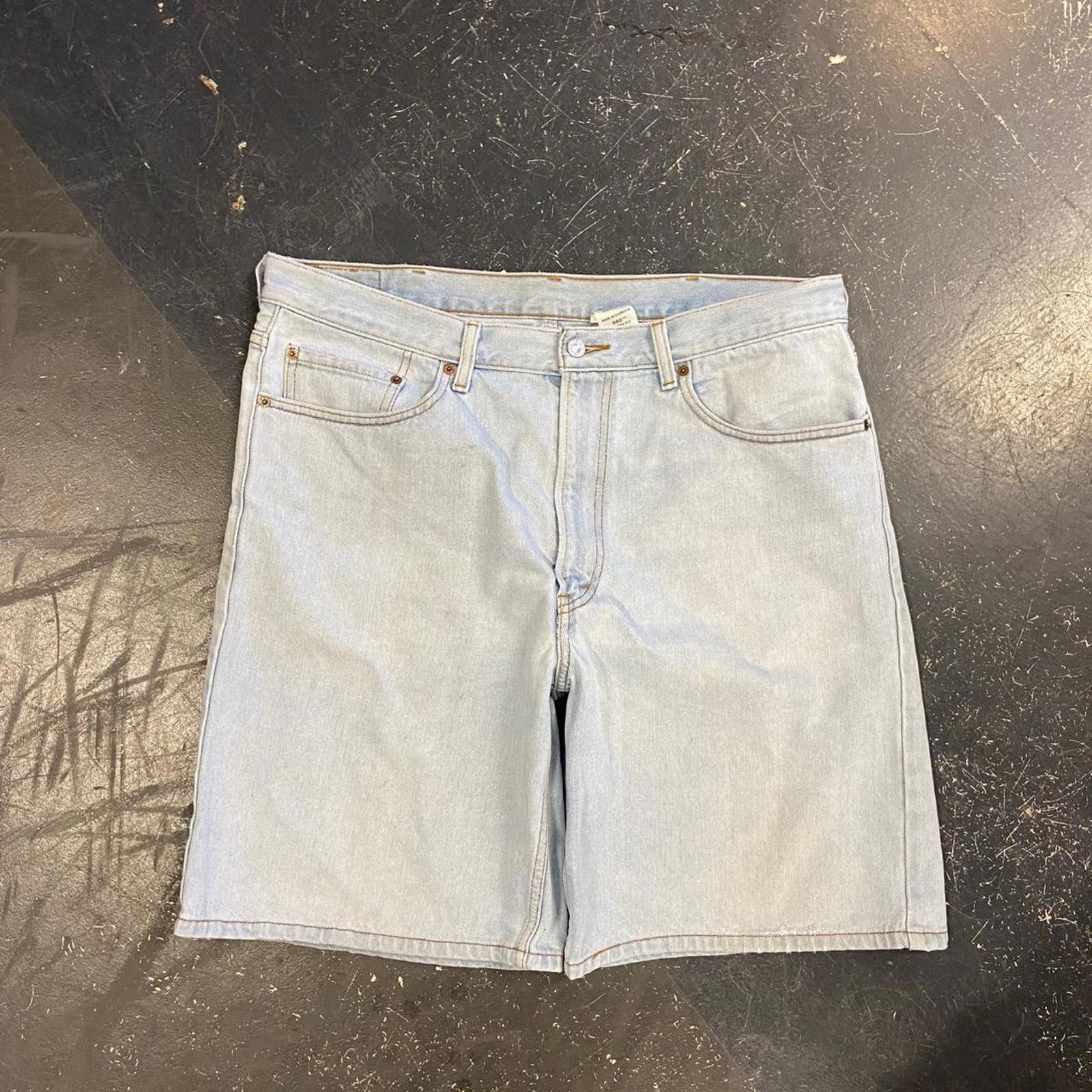 Levi's Vintage Light Wash Levi 550 Jorts Size US 38 / EU 54 - 6 Thumbnail