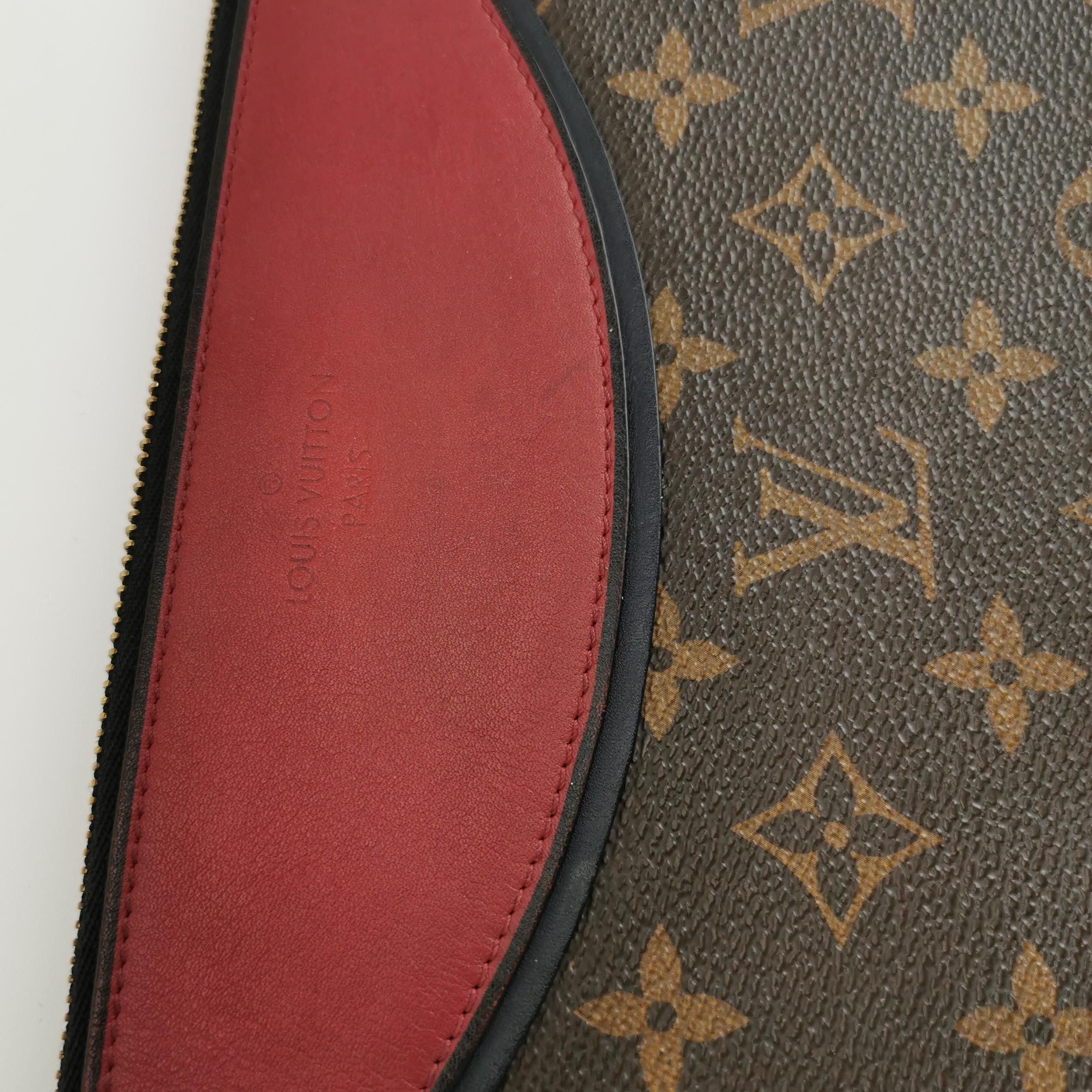 Louis Vuitton Louis Vuitton (LV) PALLAS legendary leather Monogram print Size ONE SIZE - 4 Thumbnail