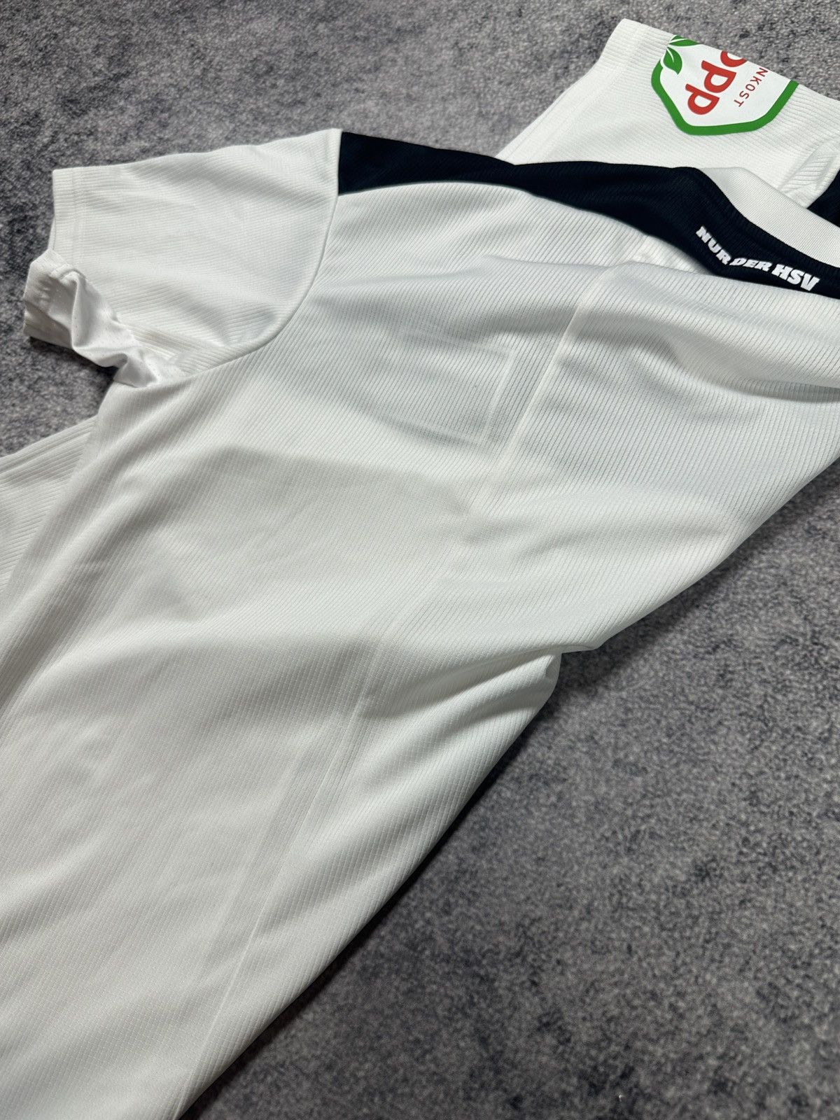 Adidas Adidas Hamburger SV 22/23 Soccer Jersey Streetwear Rare XL Size US XL / EU 56 / 4 - 7 Thumbnail