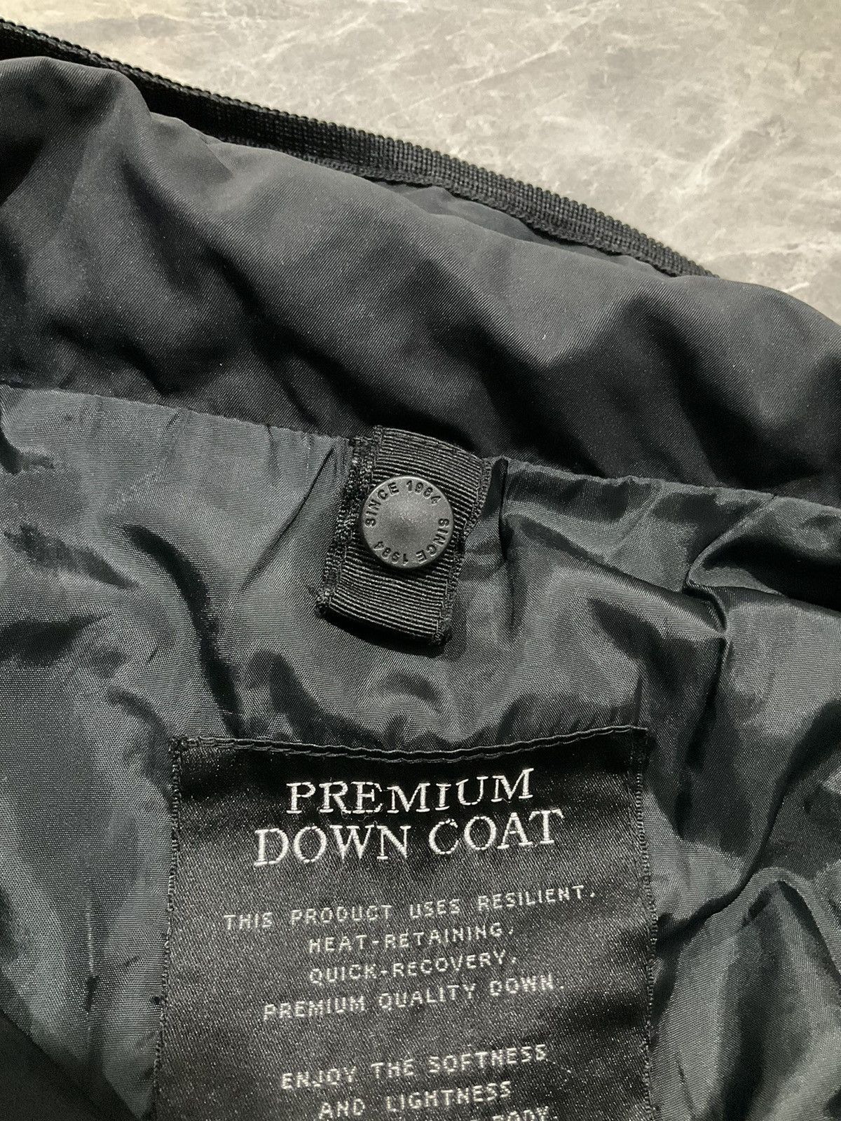 Designer × Grailed × Uniqlo Vintage 80’s Jacket Uniqlo Down Coat Size US L / EU 52-54 / 3 - 10 Thumbnail