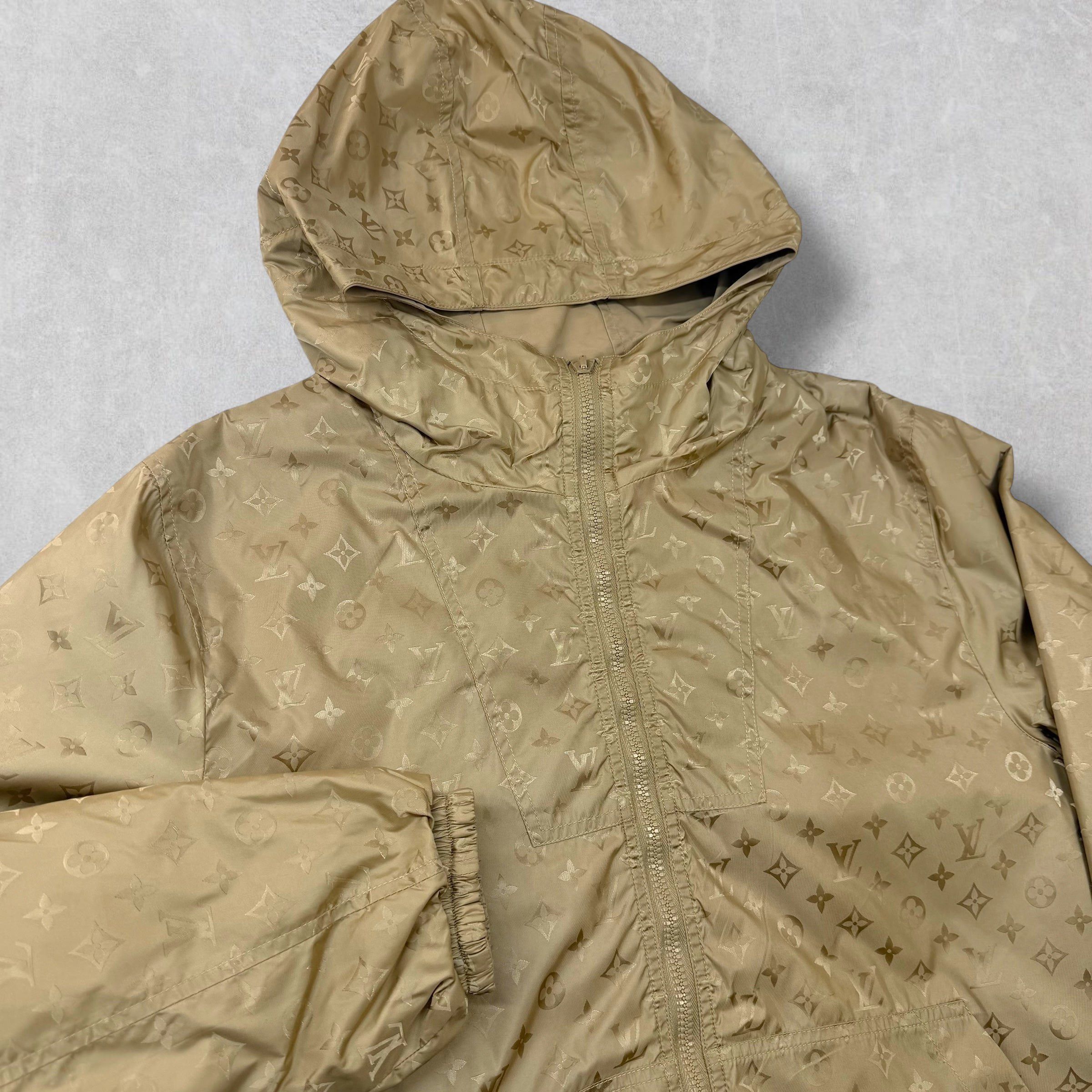 Louis Vuitton Louis Vuitton Monogram Reversible Windbreaker Gold 46 (S) Size US S / EU 44-46 / 1 - 3 Thumbnail