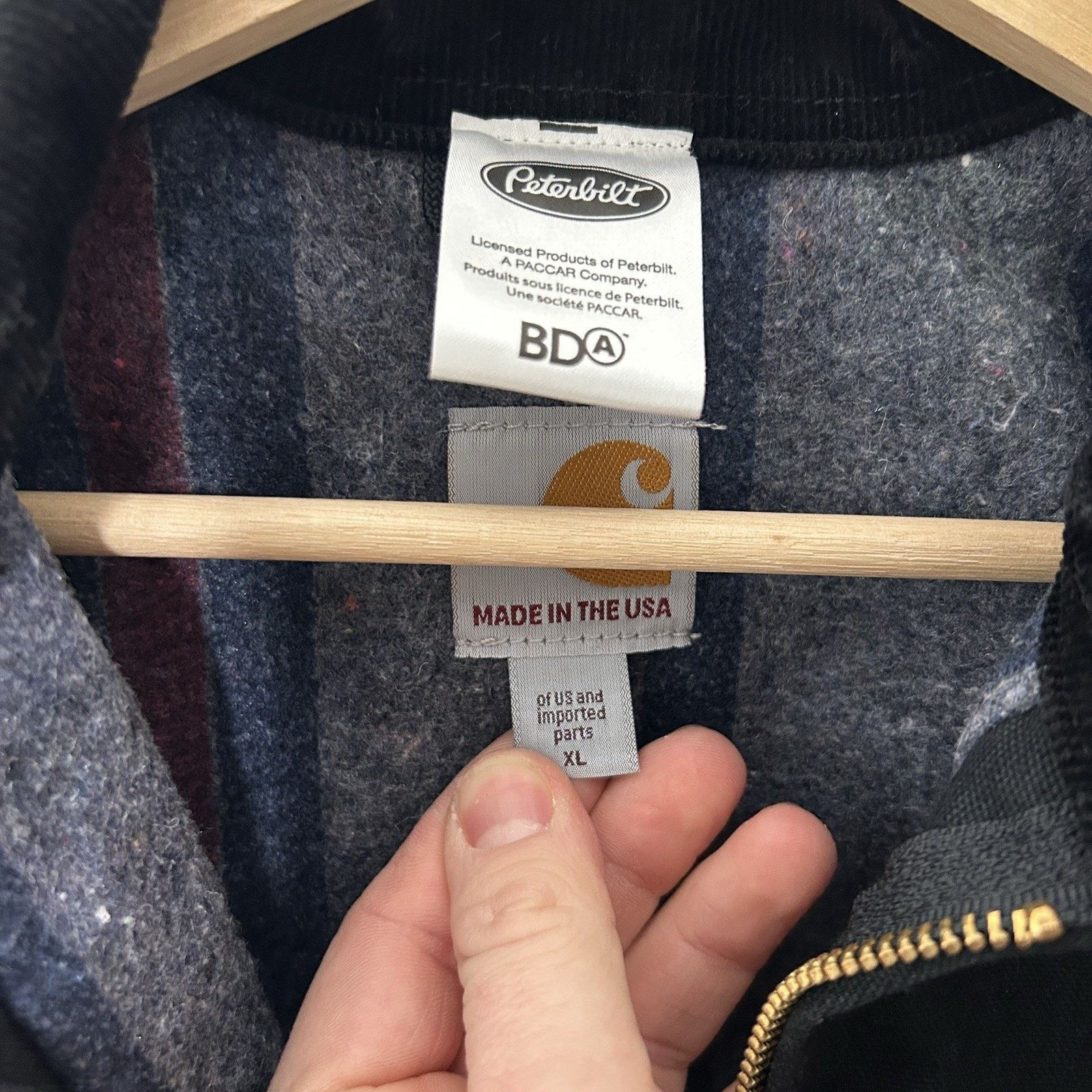 Carhartt Y2K Carhartt Blanket-Lined Detroit Jacket “Black Peterbilt” Size US XL / EU 56 / 4 - 12 Thumbnail