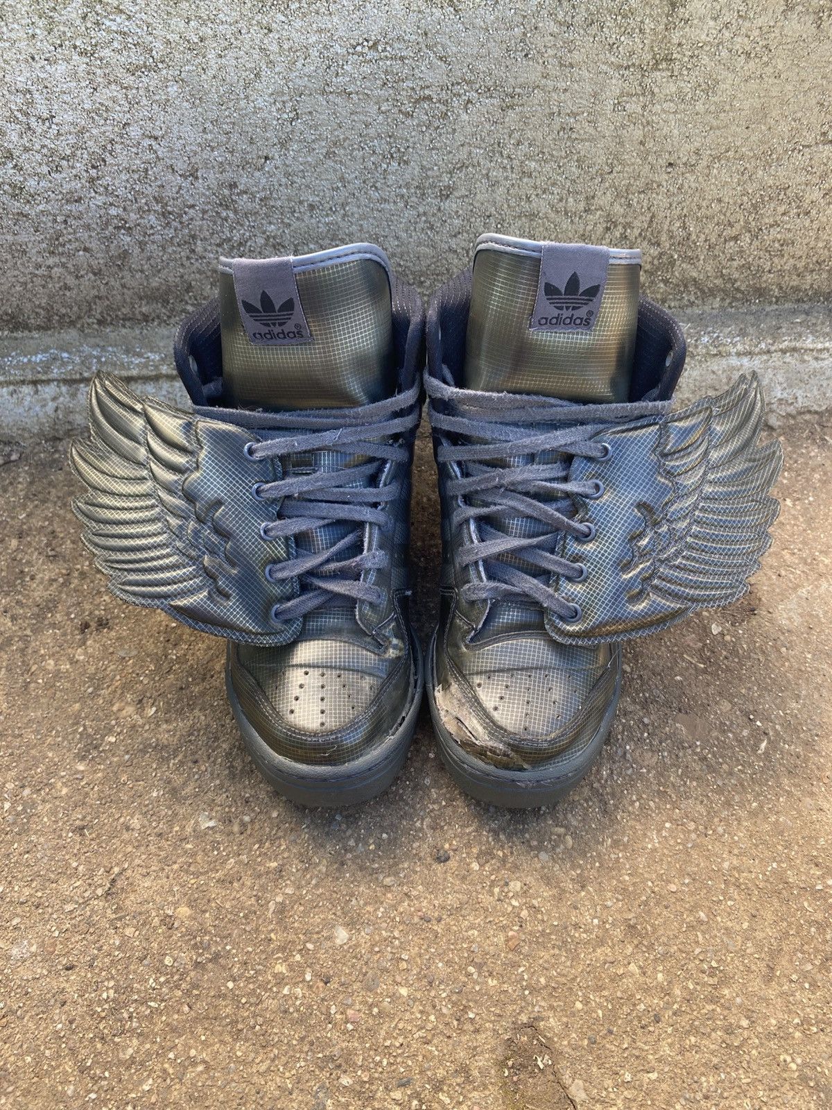Adidas × Jeremy Scott 2008 Adidas x Jeremy Scott Angel wings Size US 6 / EU 39 - 1 Thumbnail