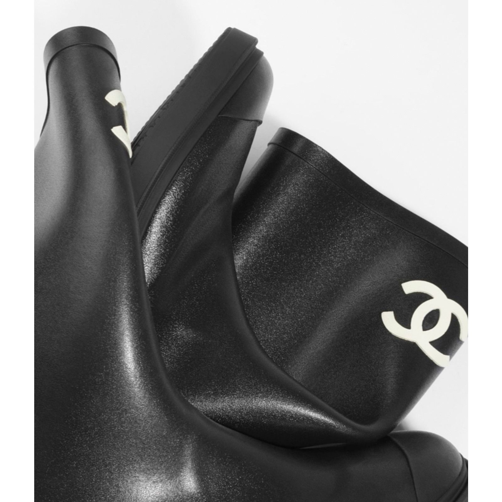 Chanel REV Black White CC Logo High Rubber Rain Boots 35