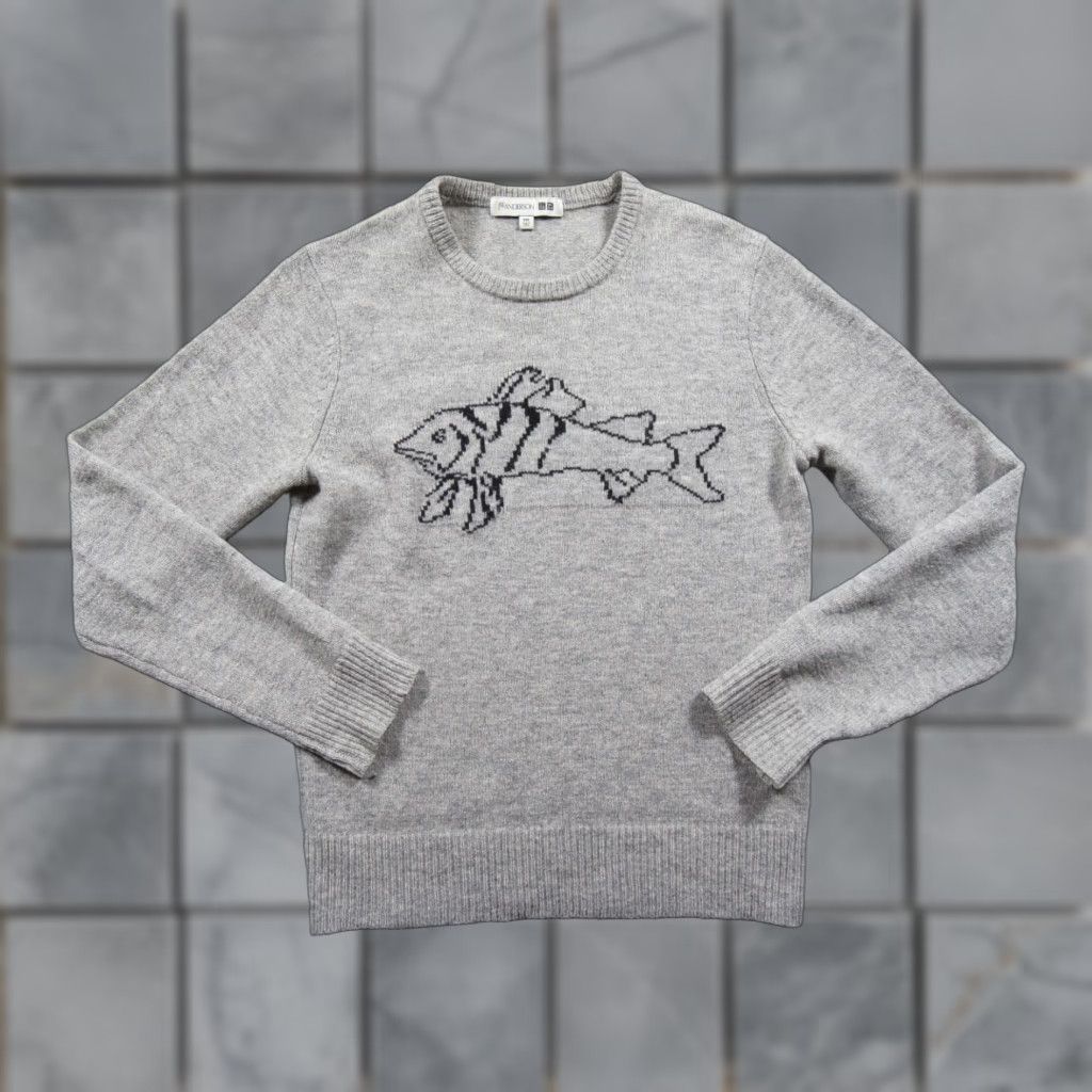 Uniqlo Uniqlo Sweater Womens XXSmall Gray Knit Crewneck JW Anderson Wool Pullover Fish Classic Pullover Knit Casual Womens Small Wool Crewneck United? Size L / US 10 / IT 46 - 1 Thumbnail