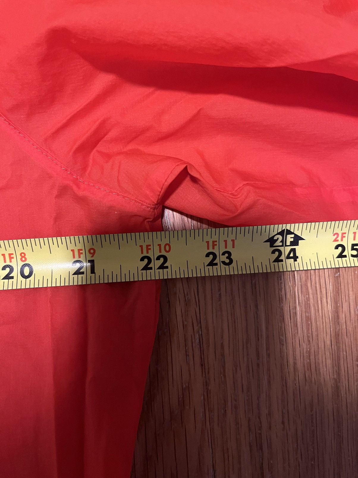 District Vision District Vision DWR Windbreaker Orange Shell Size M Size US M / EU 48-50 / 2 - 9 Thumbnail