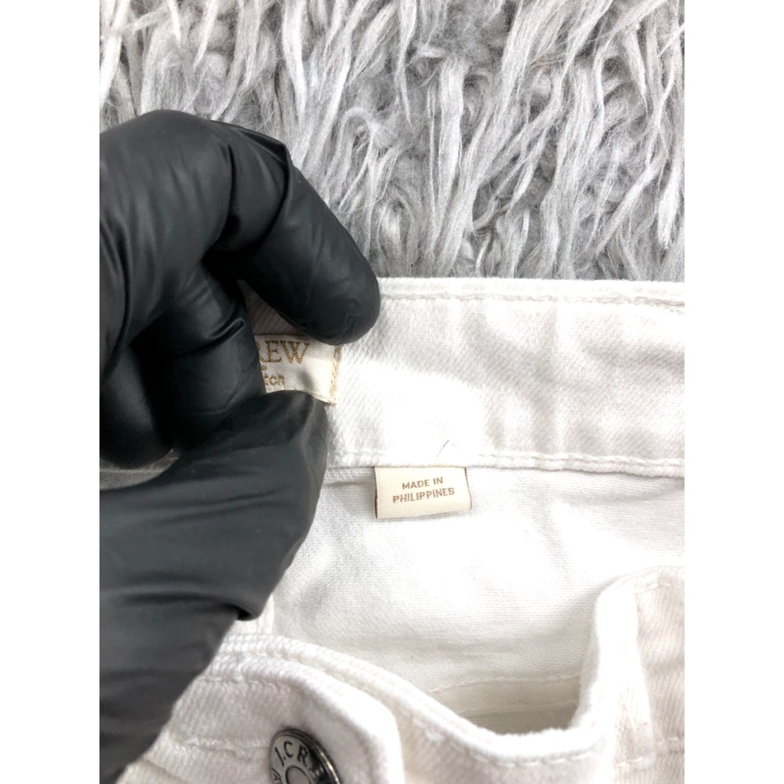 J.Crew J.Crew Skirt Womens Size 30 White Midi Straight & Pencil Twill with Pockets Logo Barbie Button Front Flat Front Regular Rise Mid Wash Linen? Size 30" / US 8 / IT 44 - 7 Thumbnail