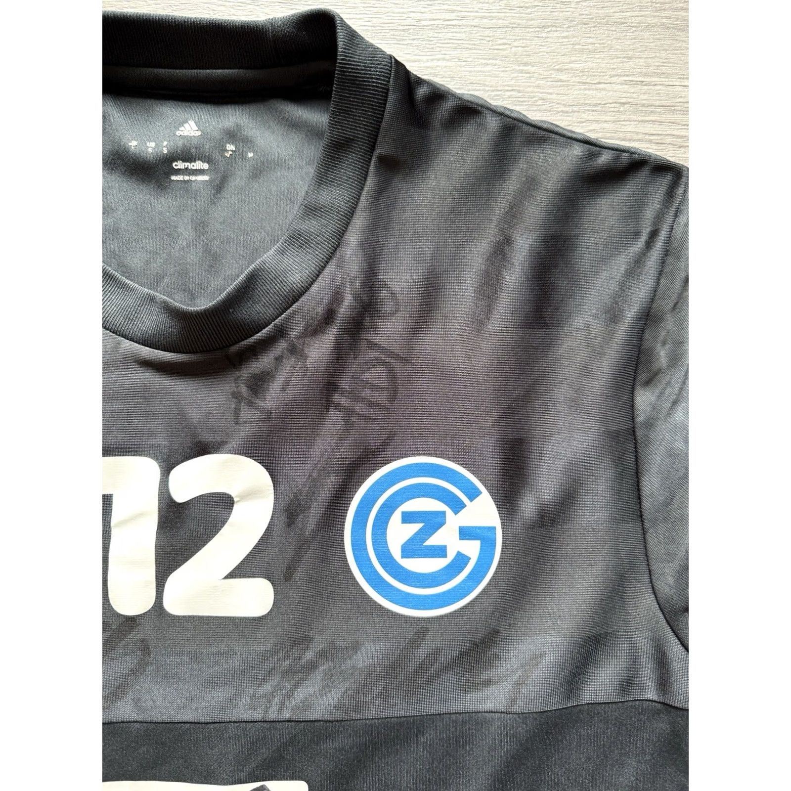 Adidas Adidas Handball Jersey Shirt S Signed Gray Long Sleeve Climalite Grasshoppers Zurich #12 Phillippe Cachin Mens Size US S / EU 44-46 / 1 - 6 Thumbnail